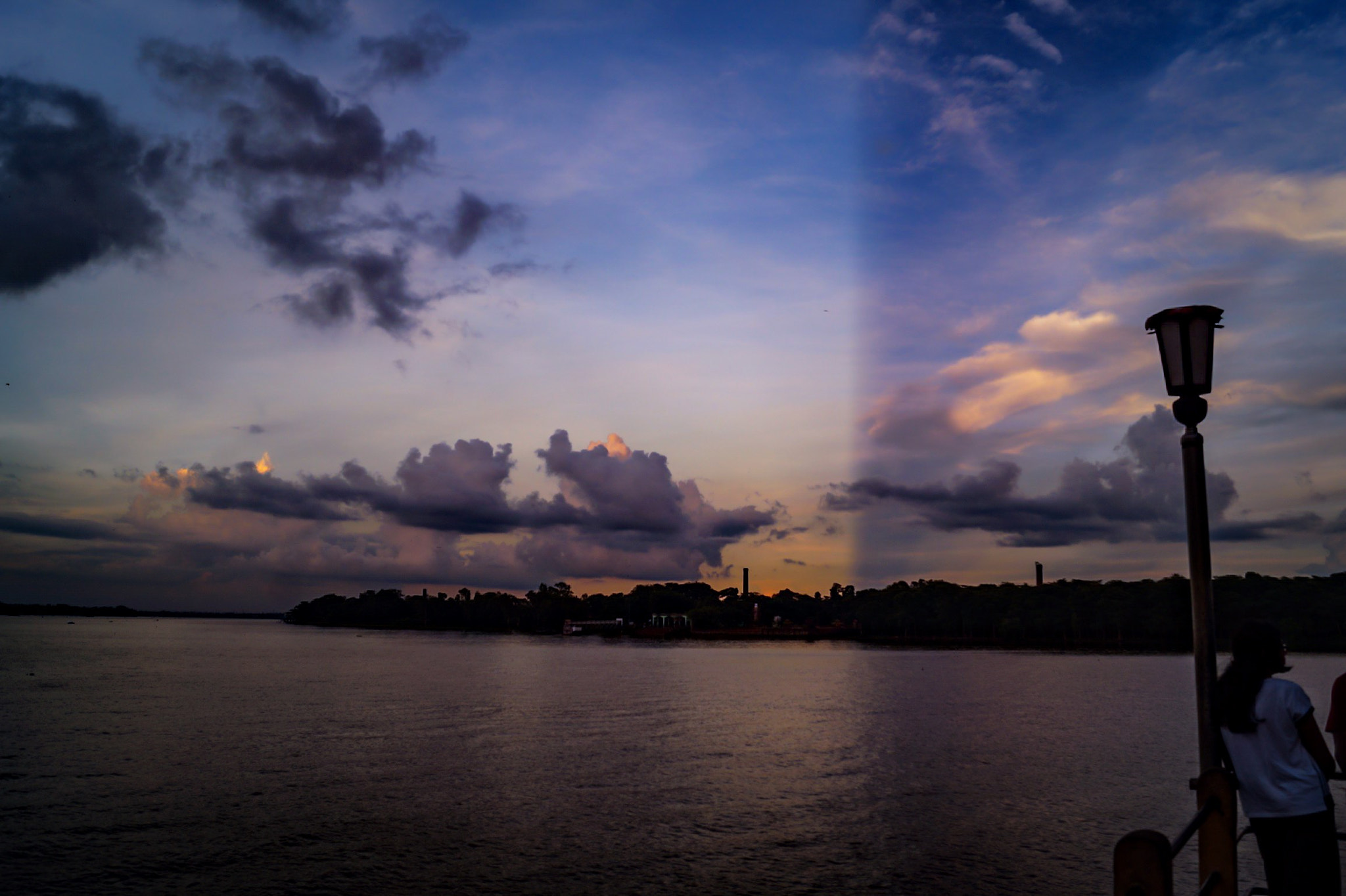 Sony DT 18-55mm F3.5-5.6 SAM II sample photo. Across this new divide... photography