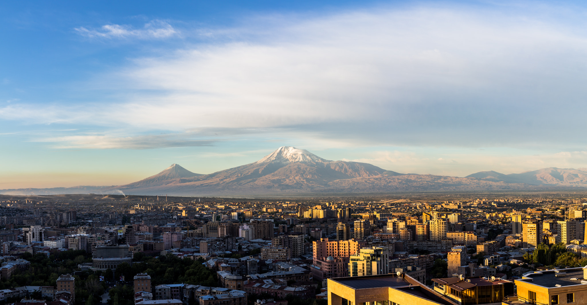 Canon EOS 1200D (EOS Rebel T5 / EOS Kiss X70 / EOS Hi) + Canon EF 50mm F1.4 USM sample photo. Yerevan is 2798 years old photography