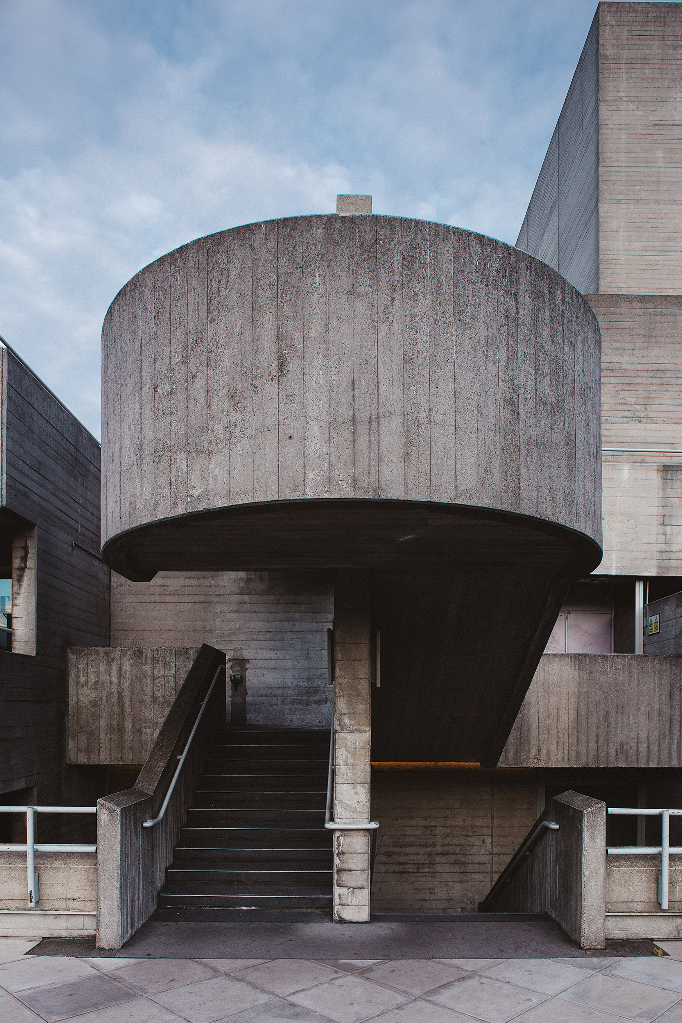 Canon EOS 6D + Canon TS-E 24mm f/3.5L sample photo. National theatre photography