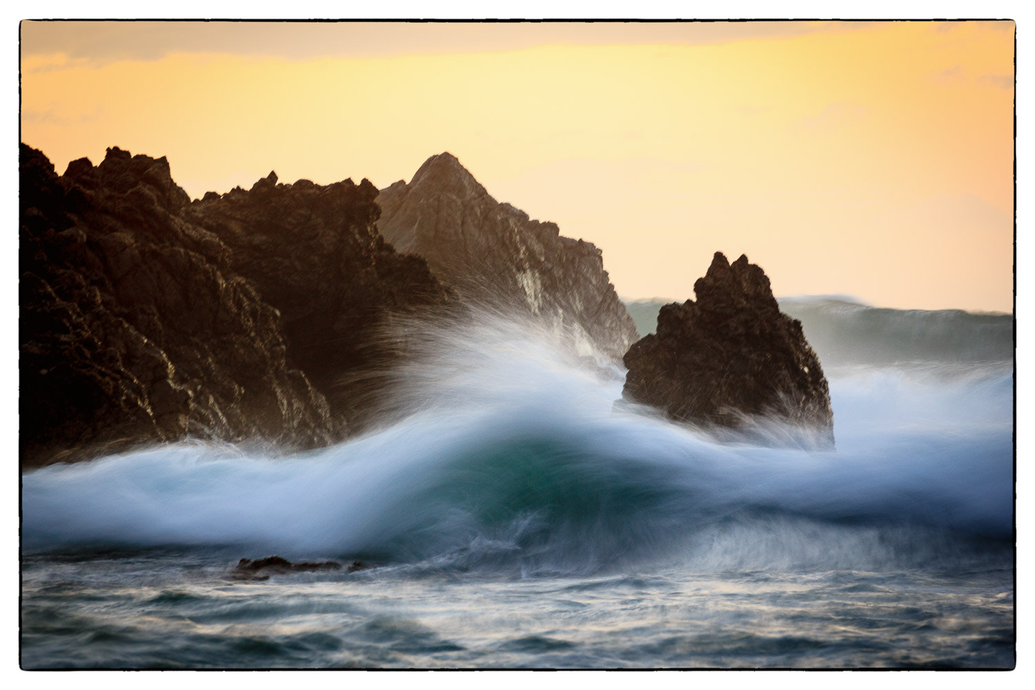 Canon EF 70-300mm F4-5.6L IS USM sample photo. Landscape photography