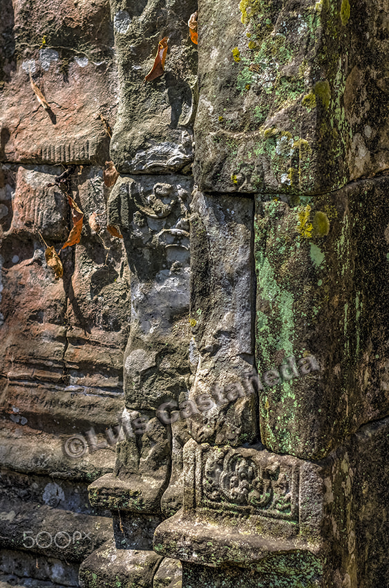 Pentax K-5 sample photo. Stones. koh ker. angkor. cambodia photography