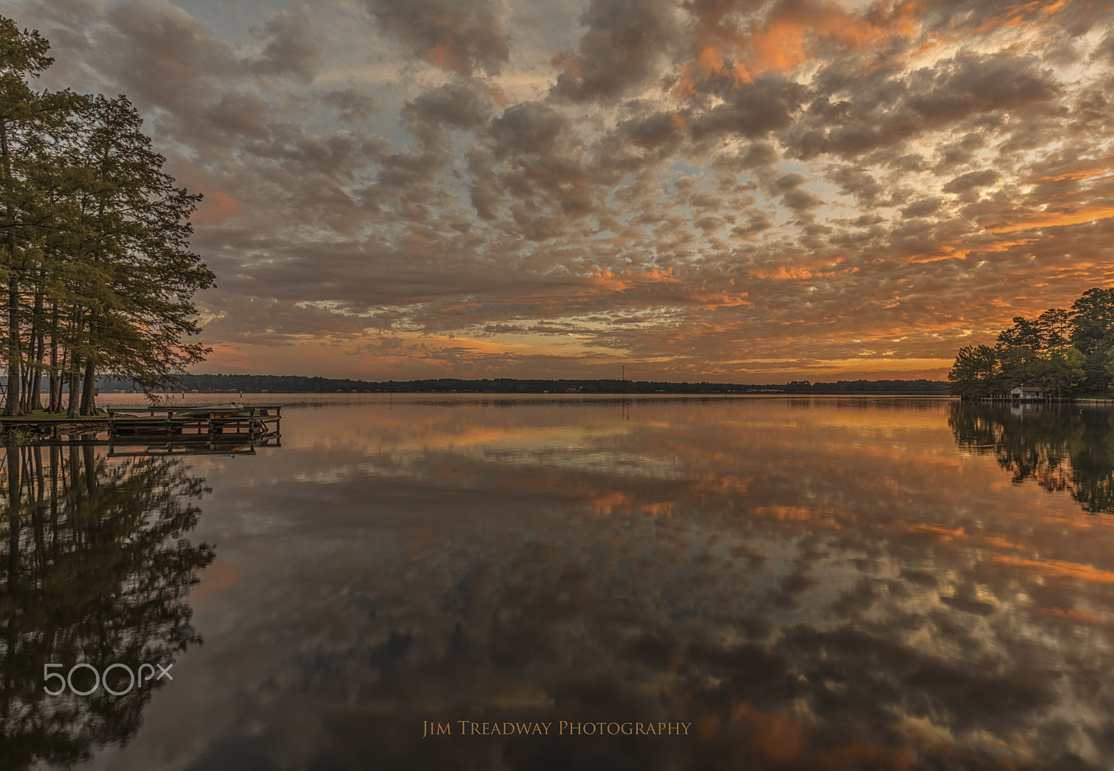 Canon EF 16-35mm F4L IS USM sample photo. Yesterday's sunrise photography