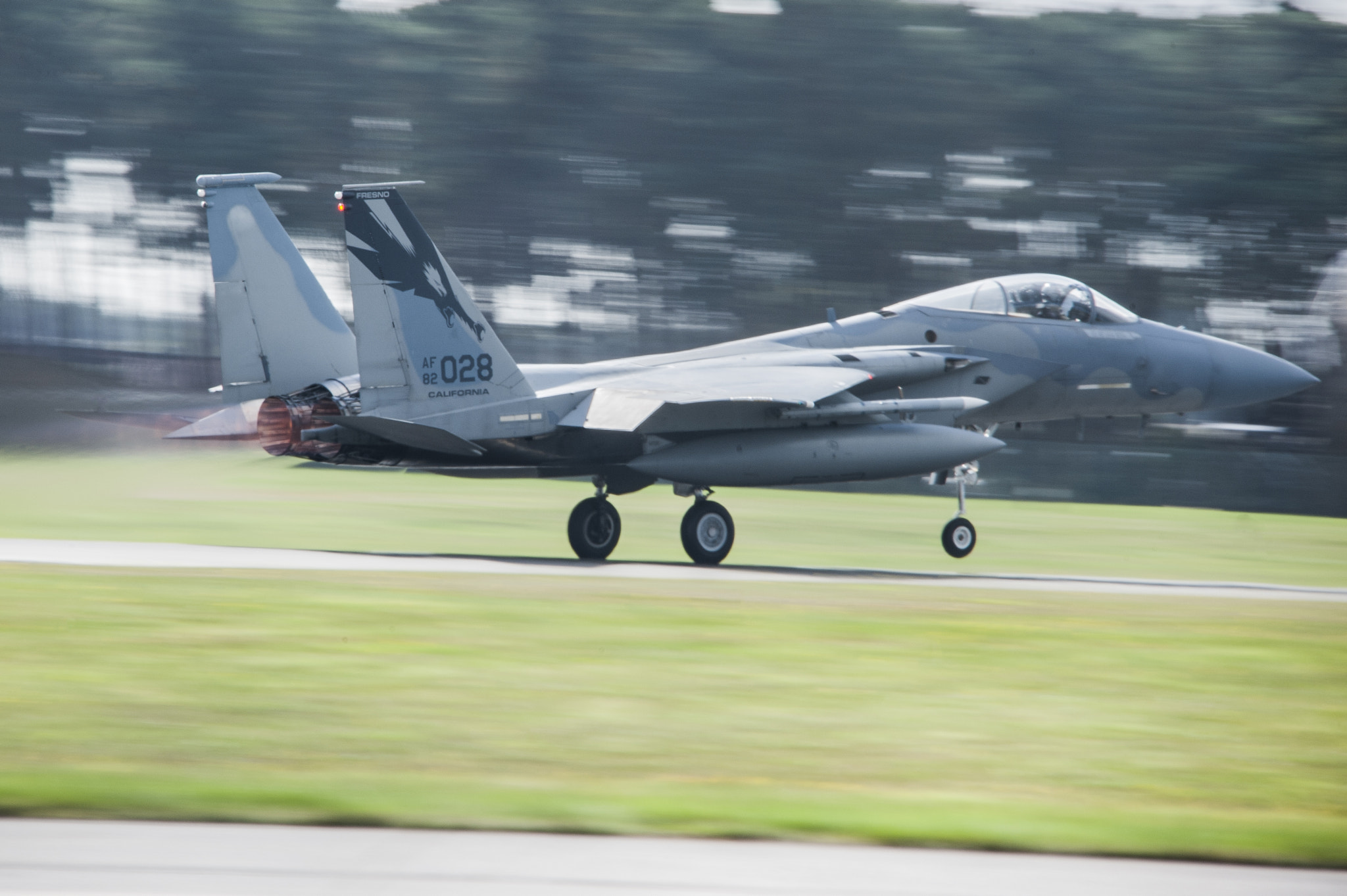Nikon D3 sample photo. The departure photography