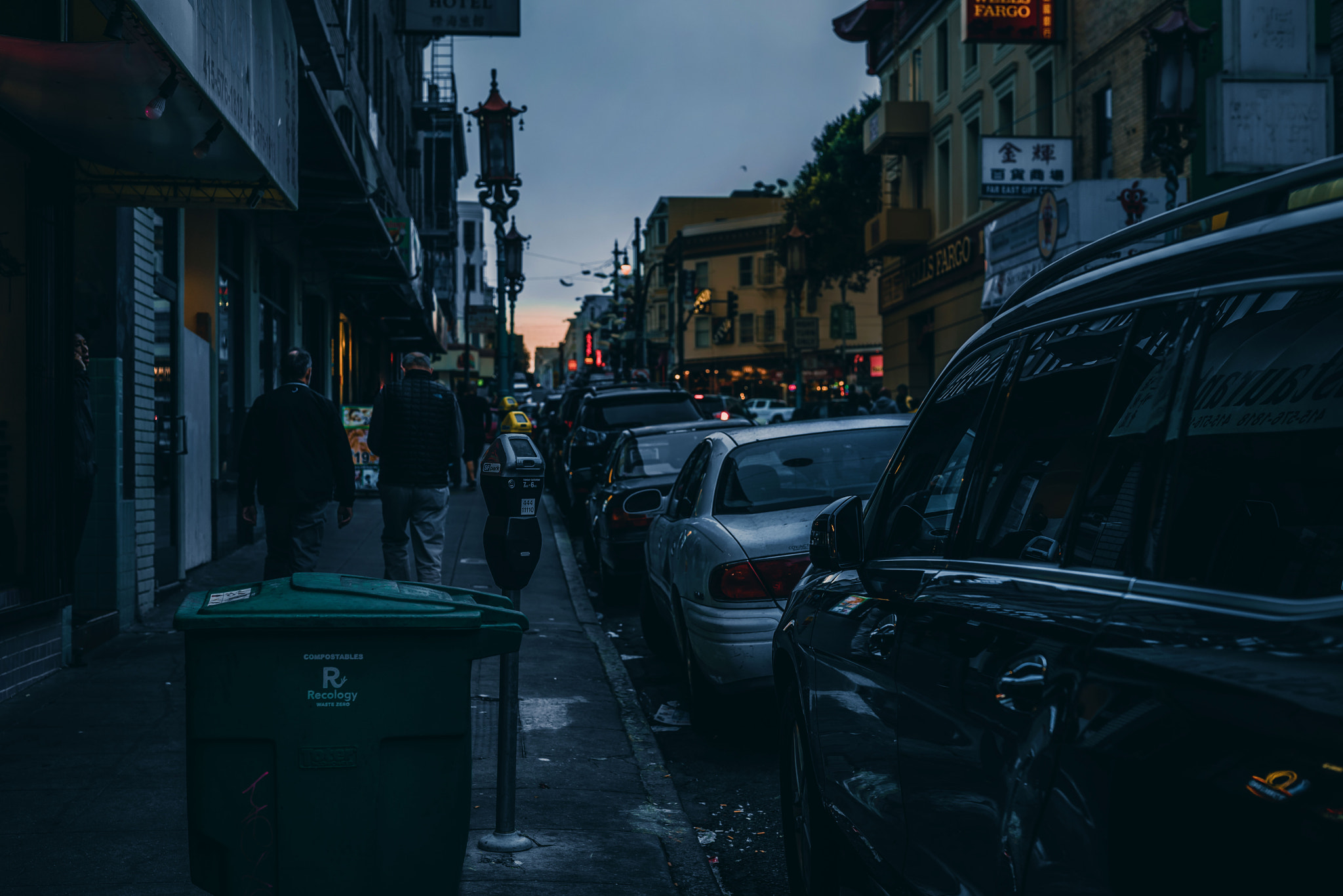 Sony a7R II + Canon 50mm F1.4 DG HSM | Art 014 sample photo. ✪ china town ✪ photography