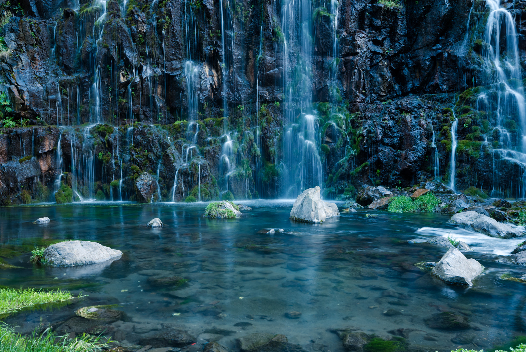 Sigma 10-20mm F4-5.6 EX DC HSM sample photo. Waterfall photography