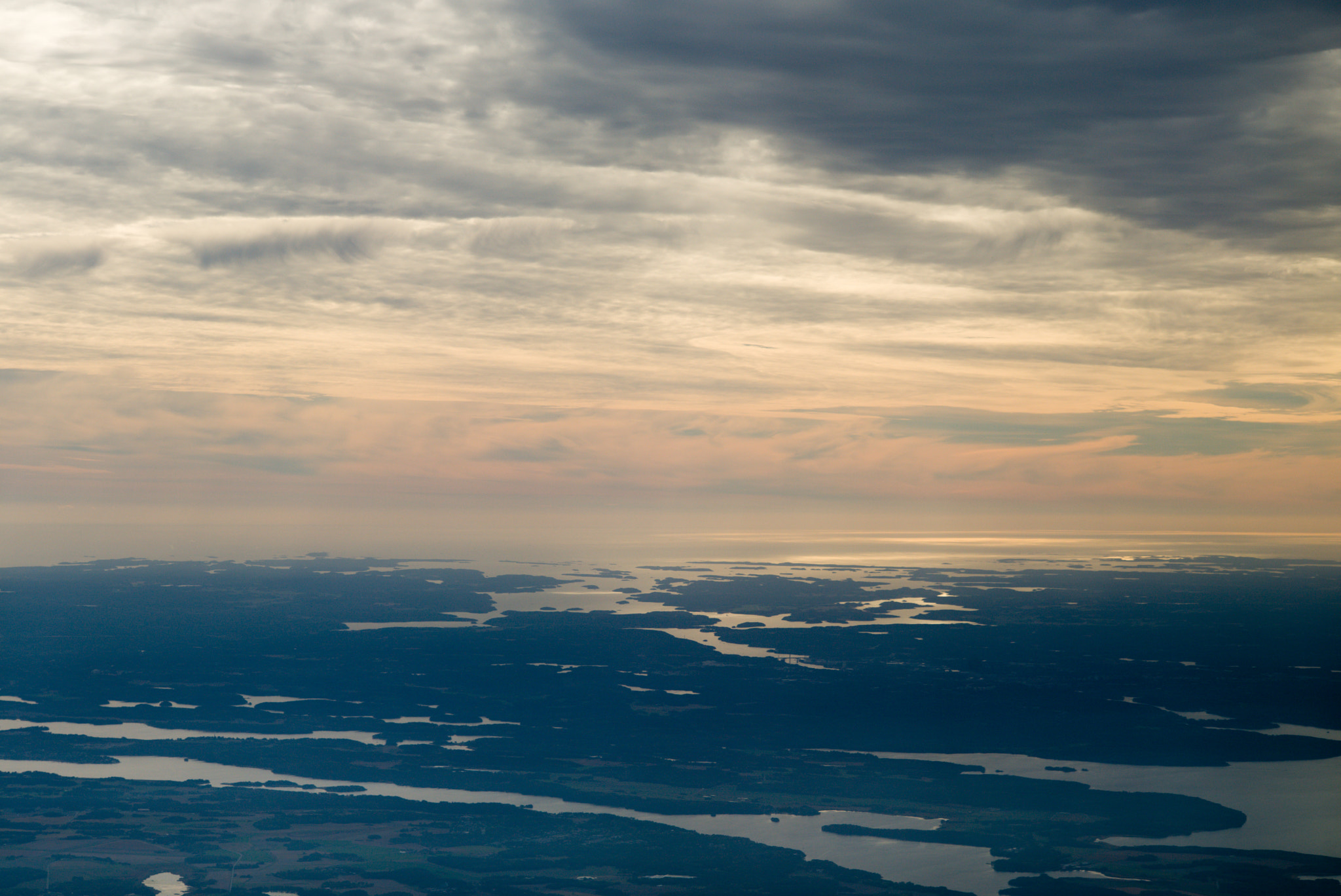 Leica APO-Summicron-M 90mm F2 ASPH sample photo. Swedish dusk photography