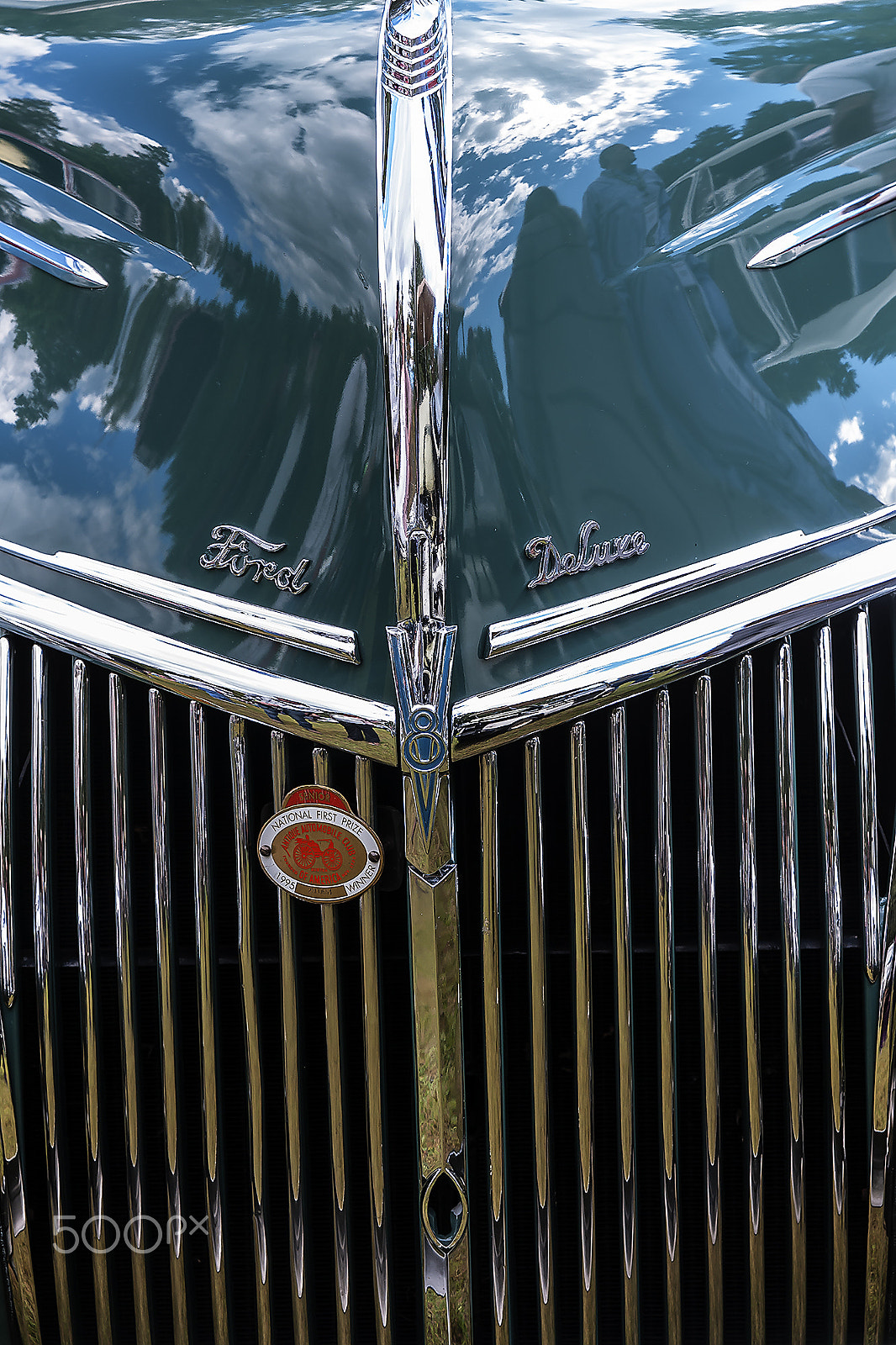 Nikon AF Nikkor 24-85mm F2.8-4D IF sample photo. Ford deluxe v photography