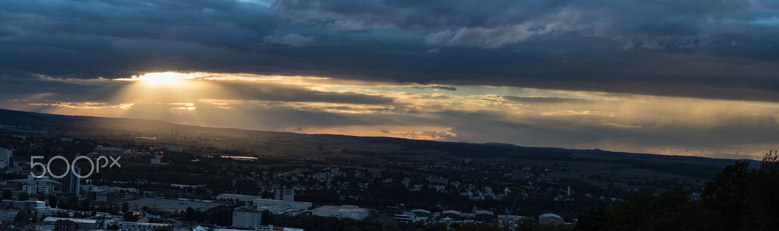 Olympus OM-D E-M5 II + Sigma 60mm F2.8 DN Art sample photo. Sundown photography