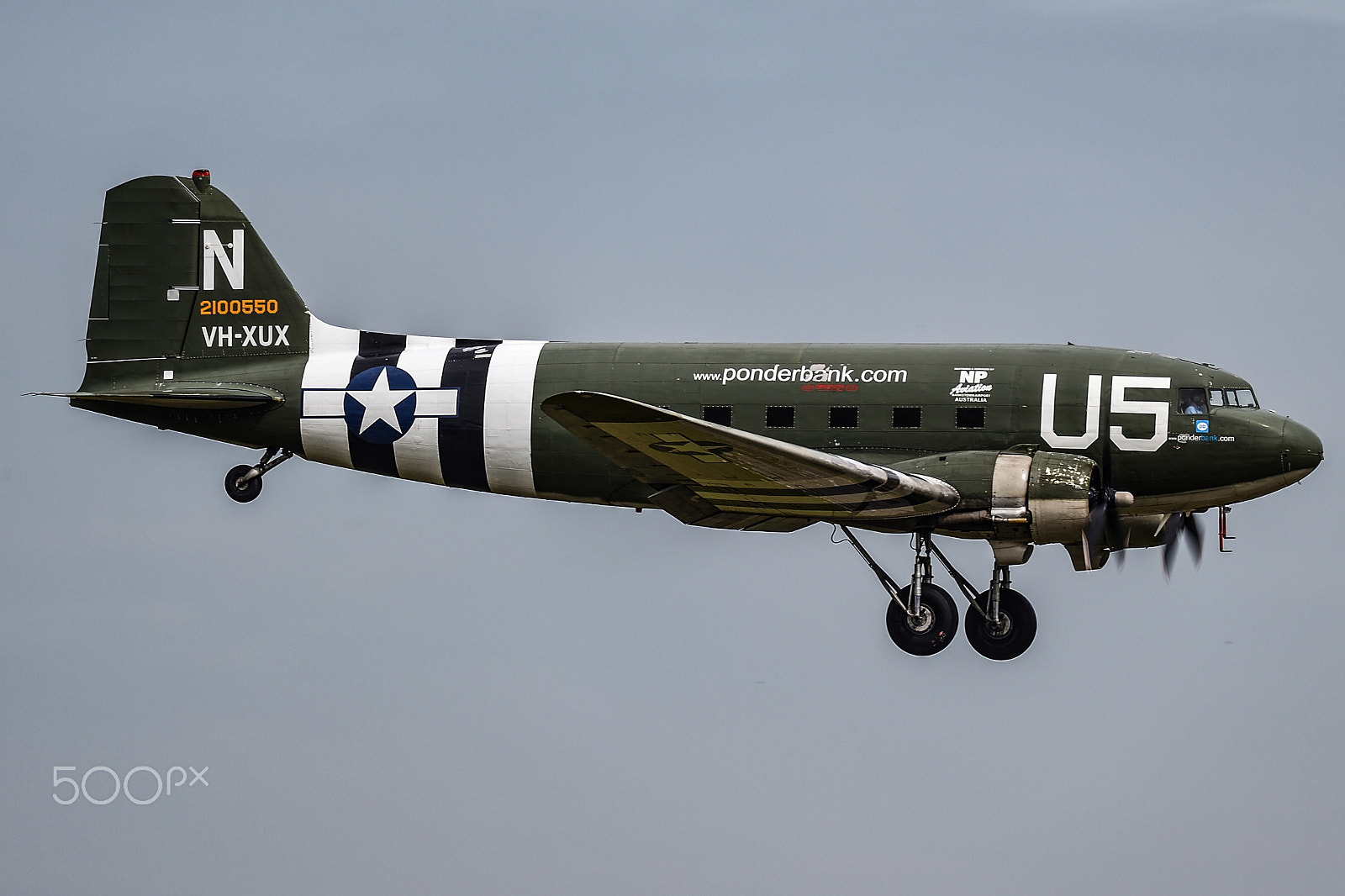 Sigma 150-600mm F5-6.3 DG OS HSM | S sample photo. C-47 "buzz buggy" photography