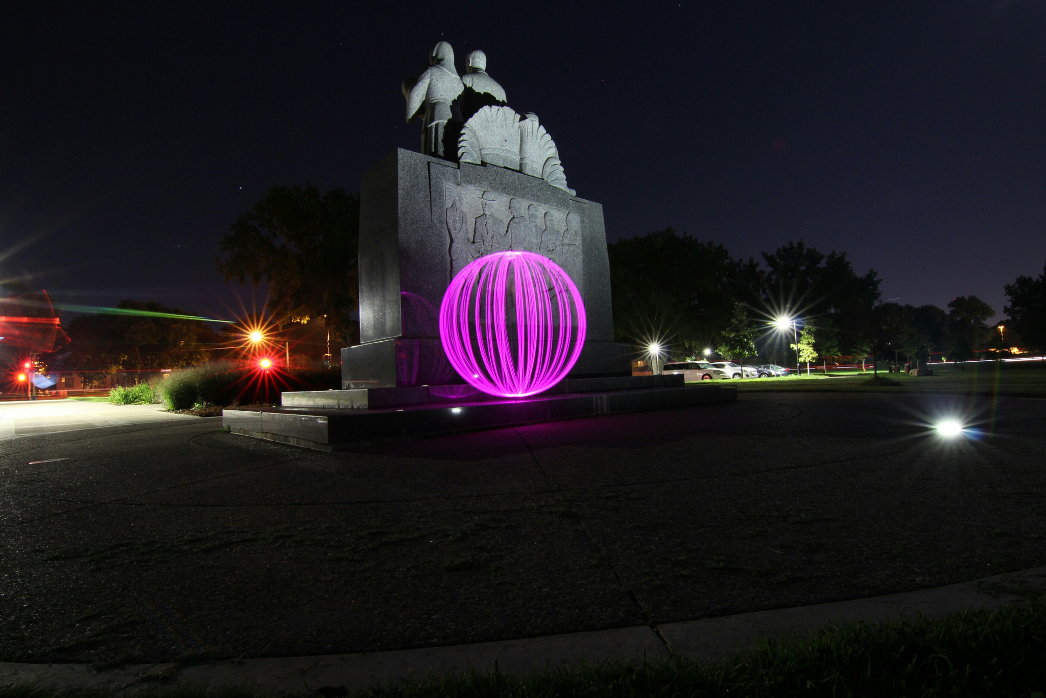 Canon EOS 700D (EOS Rebel T5i / EOS Kiss X7i) sample photo. In the night photography