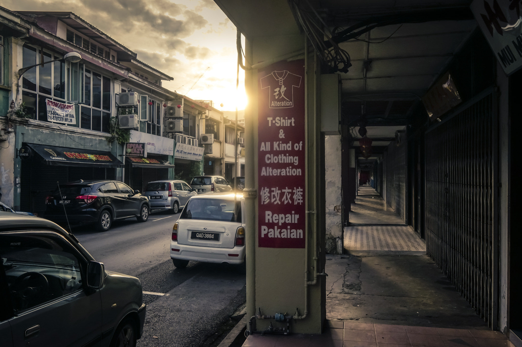 Sony 28mm F2.8 sample photo. A morning view of carpenter street kuching borneo photography