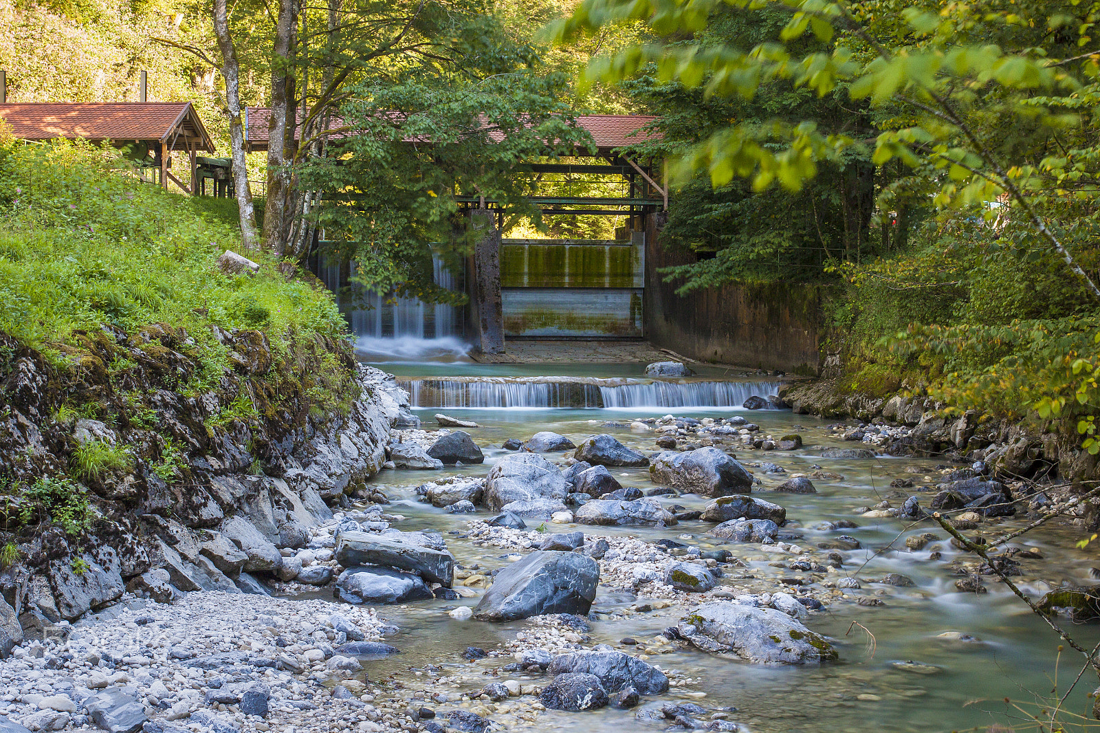 Canon EOS 500D (EOS Rebel T1i / EOS Kiss X3) sample photo. A beautiful dam photography