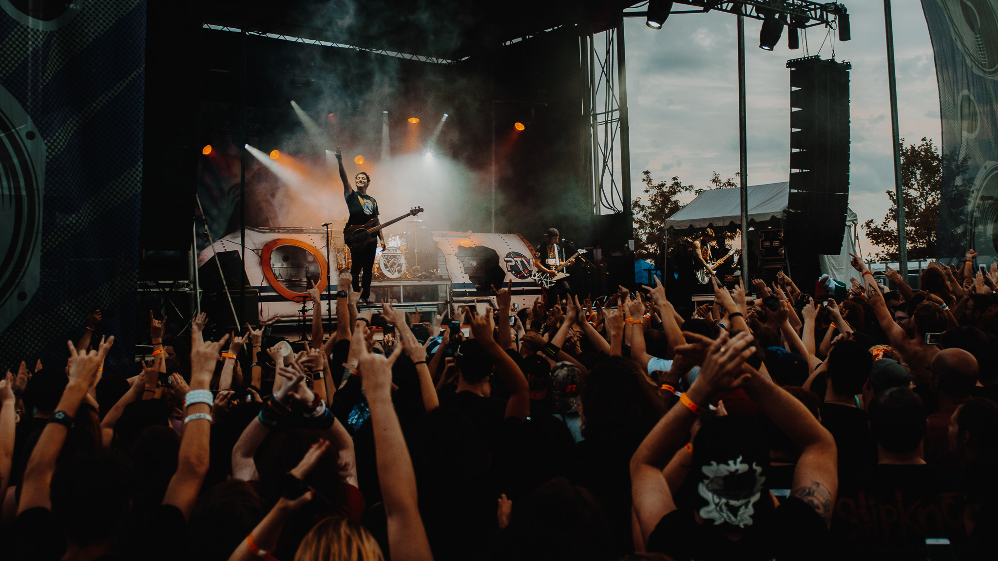 Nikon AF-S Nikkor 24-70mm F2.8G ED sample photo. Pierce the veil photography