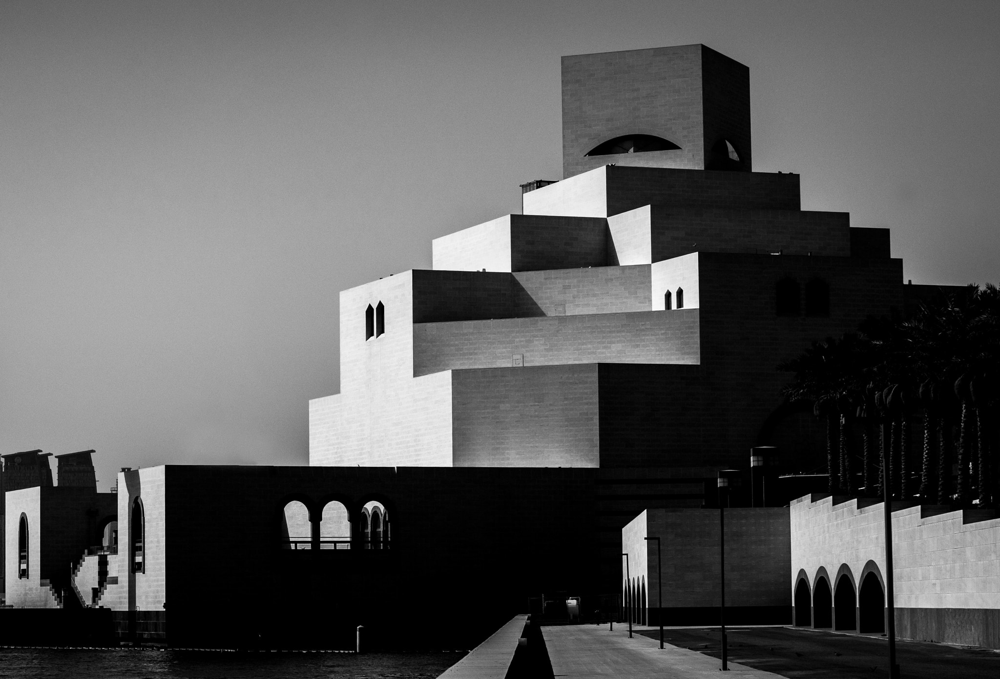 Sony a7S + Sony FE 90mm F2.8 Macro G OSS sample photo. Museum of islamic art photography