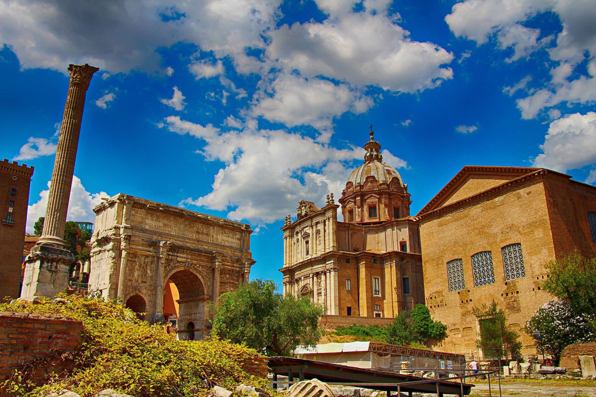 Canon EOS 700D (EOS Rebel T5i / EOS Kiss X7i) sample photo. Rome forum photography