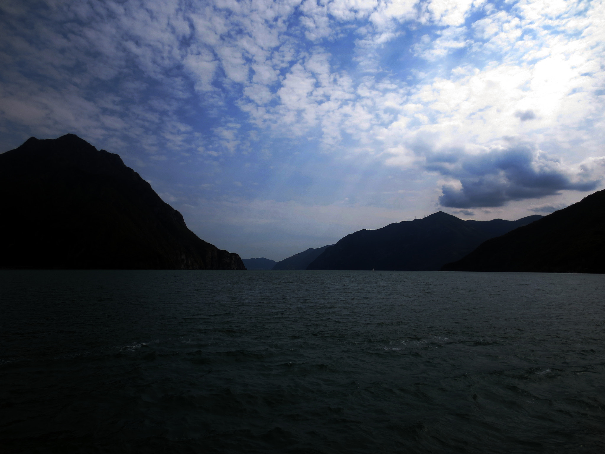 Canon PowerShot ELPH 110HS (PowerShot IXUS 125 HS) sample photo. Lago d'iseo, lovere (bergamo) photography