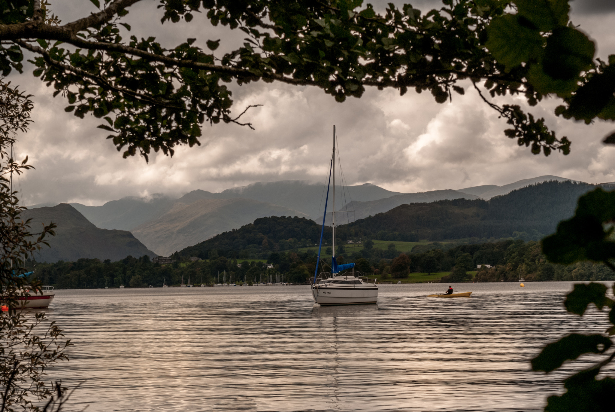 Minolta AF 28-100mm F3.5-5.6 (D) sample photo. Ullswater photography