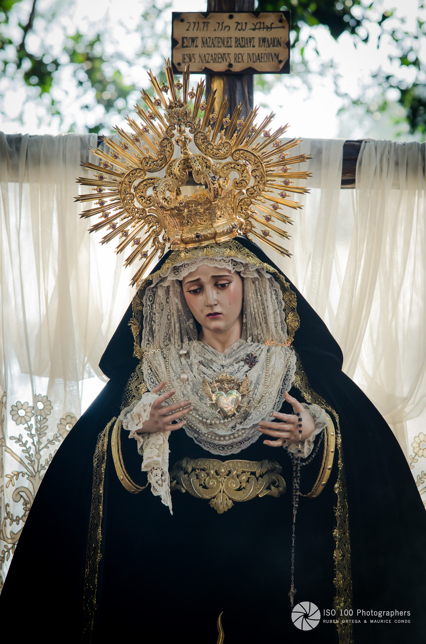 Sigma 70-200mm F2.8 EX DG Macro HSM II sample photo. Señora de los dolores en su amparo y misericordia photography