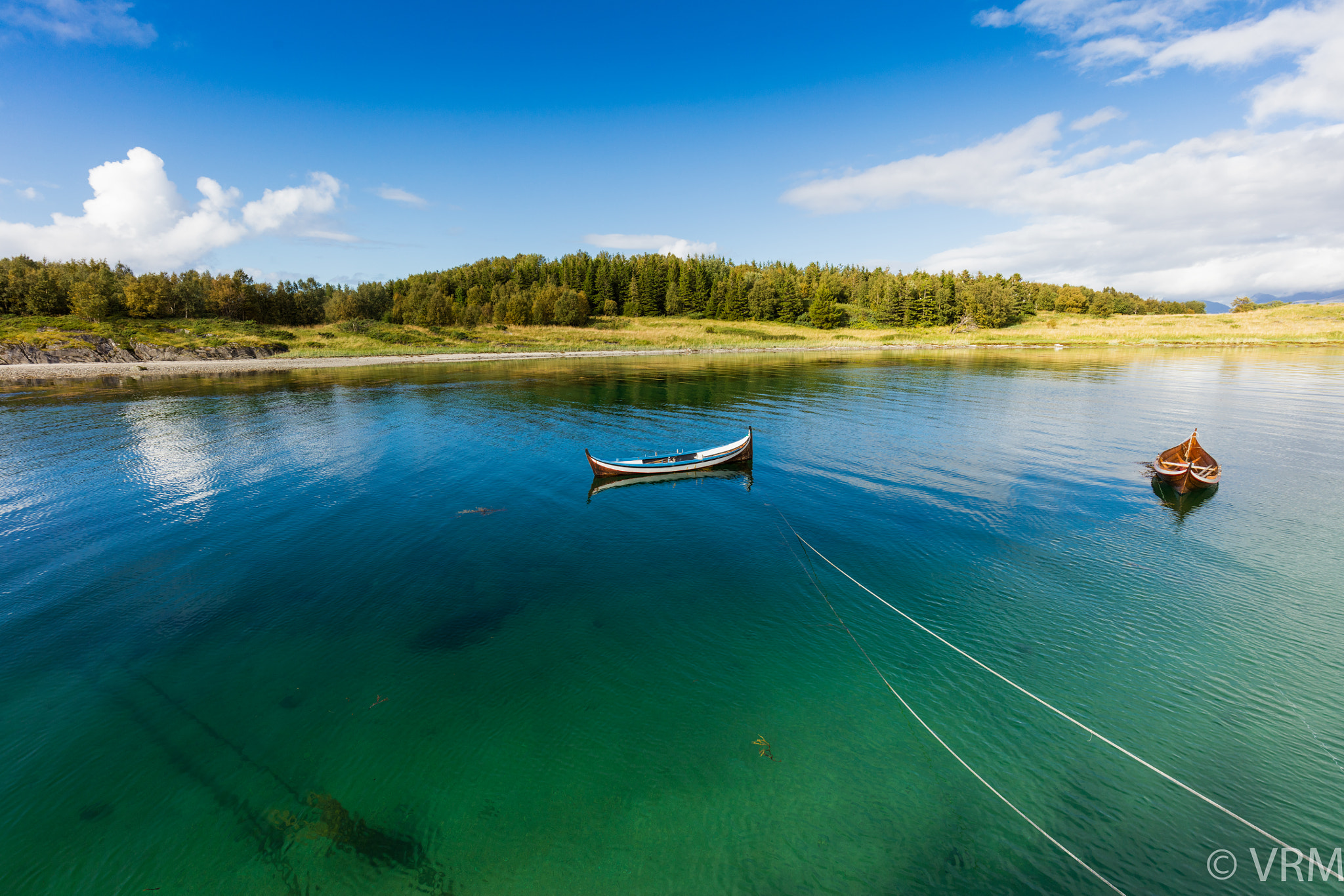 Canon EF 16-35mm F4L IS USM sample photo. Kjerringoy photography