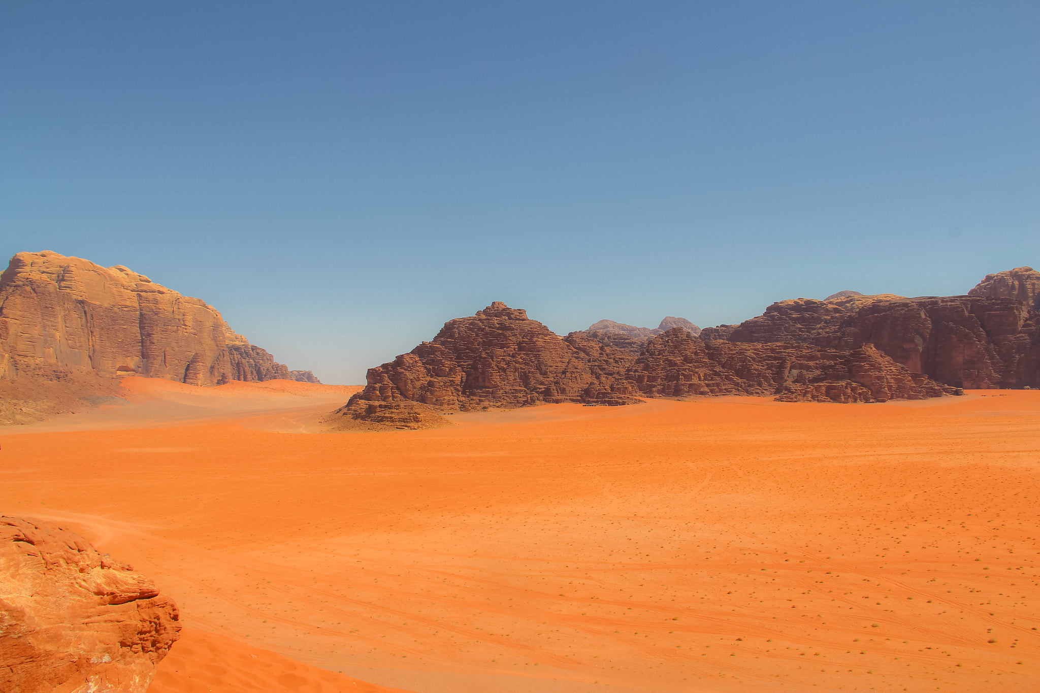 Canon EOS 600D (Rebel EOS T3i / EOS Kiss X5) sample photo. Wadi rum morning where the martian was filmed photography