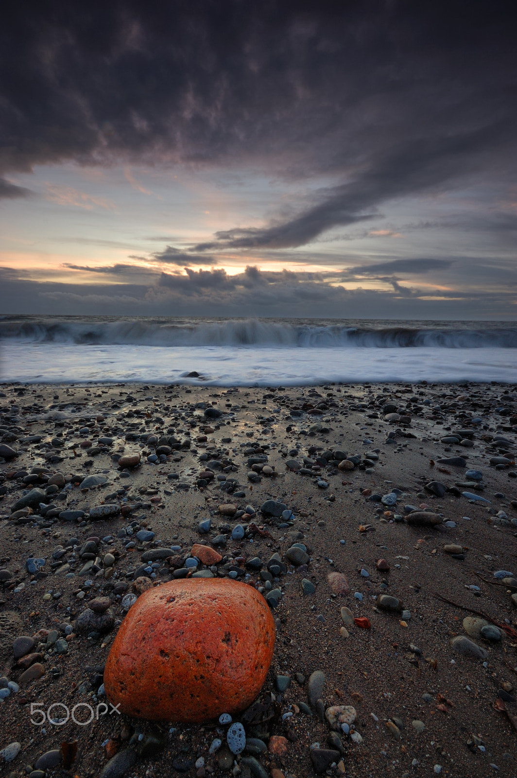 Sigma 10-20mm F4-5.6 EX DC HSM sample photo. Orange rock by the ocean photography