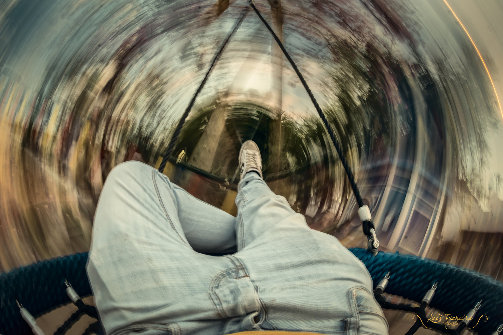 Nikon D810 + Nikon AF DX Fisheye-Nikkor 10.5mm F2.8G ED sample photo. 282/366 - relax on the tunnel photography