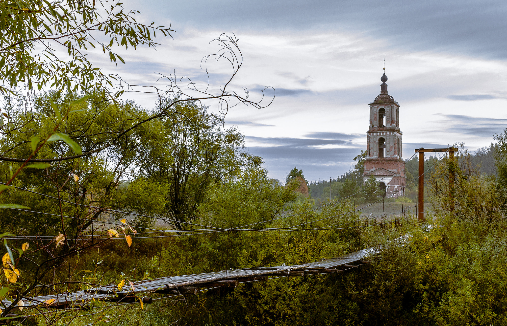 Sony Alpha DSLR-A550 sample photo. The bridge to the past photography