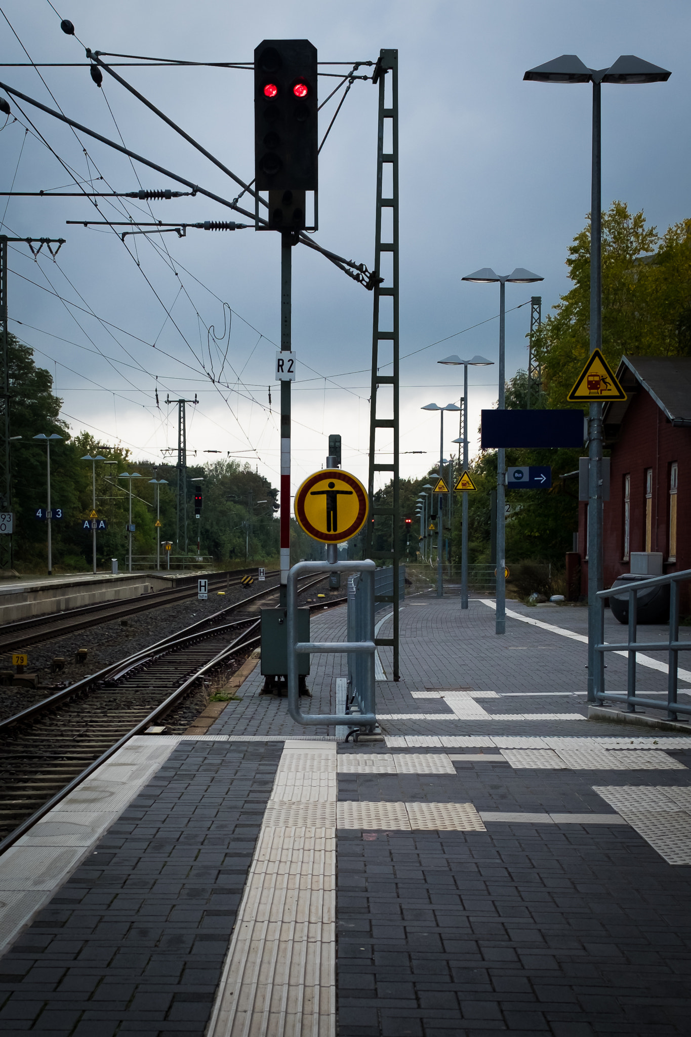 ZEISS Touit 32mm F1.8 sample photo. Hampelmann photography
