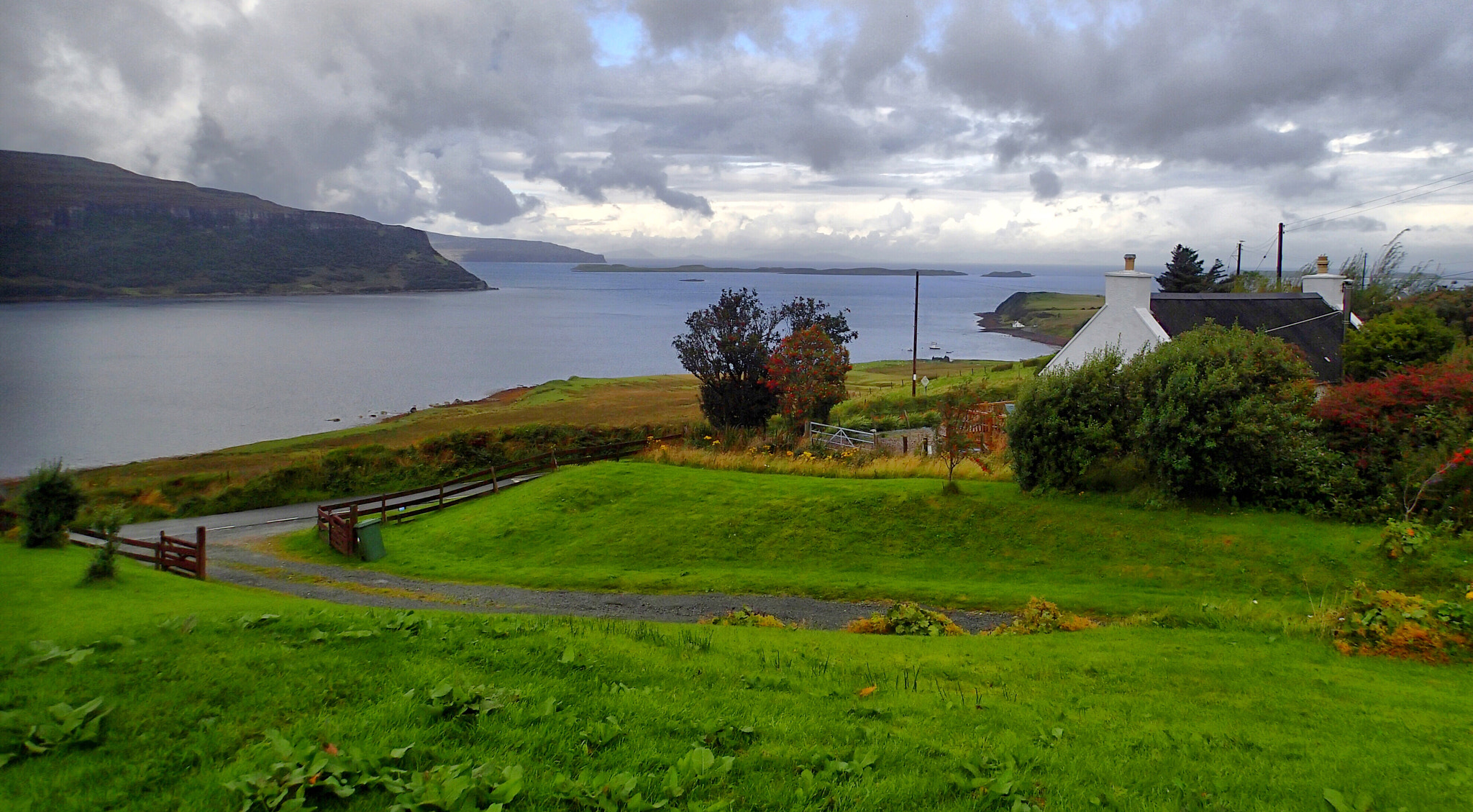 Olympus TG-1 sample photo. Skye view photography