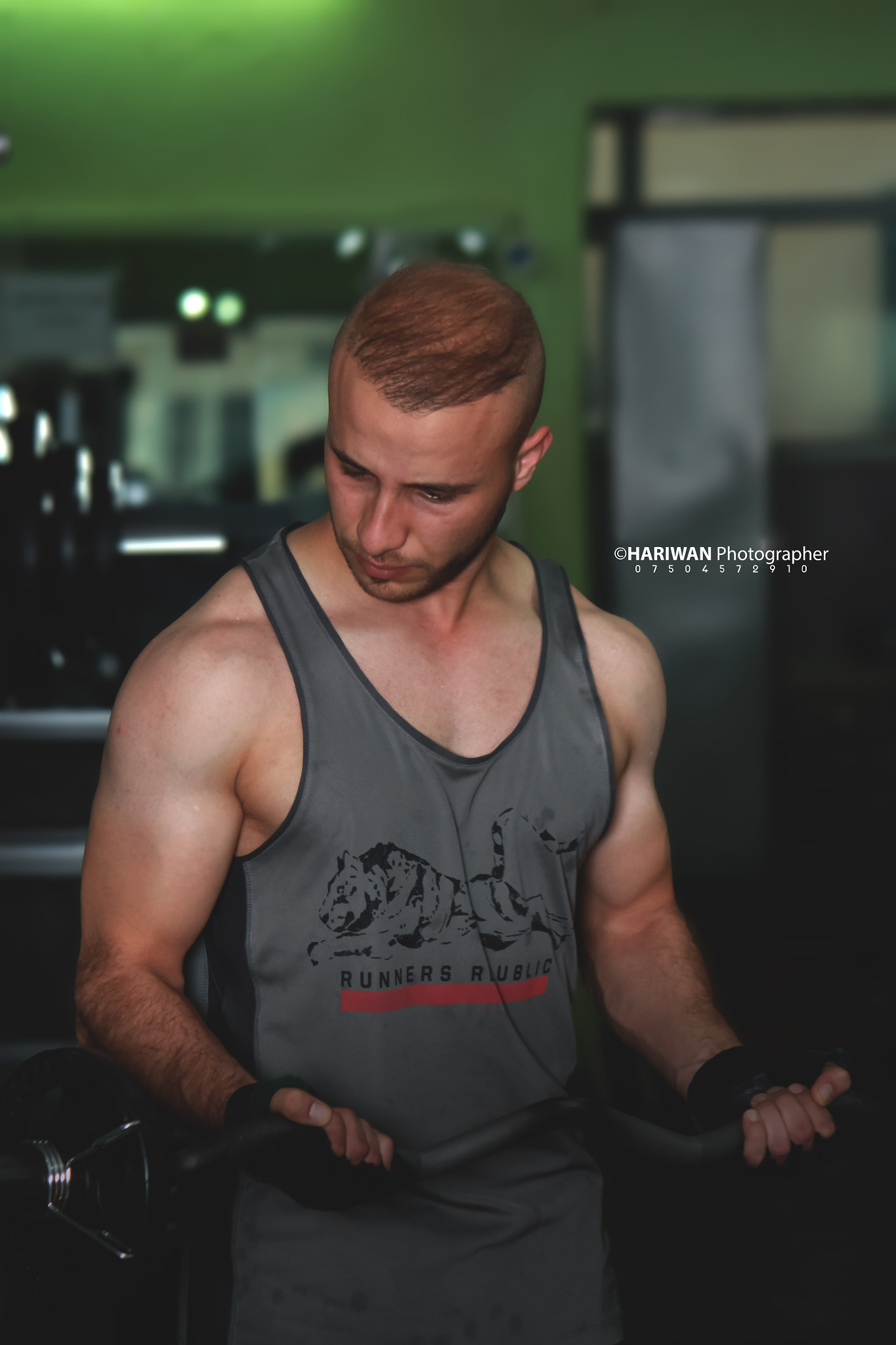 Canon EF-S 55-250mm F4-5.6 IS sample photo. Body building photography