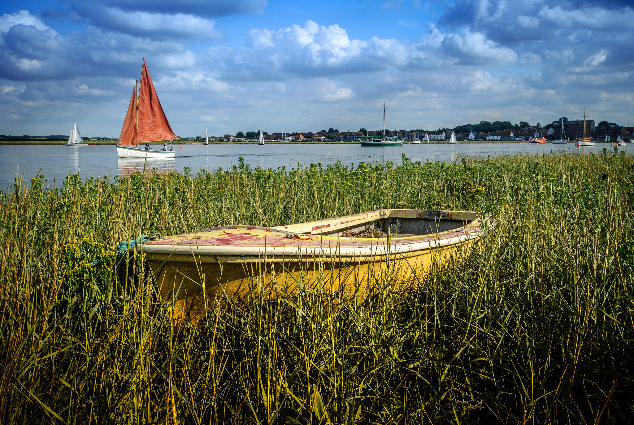 Nikon D80 sample photo. Old boat i photography