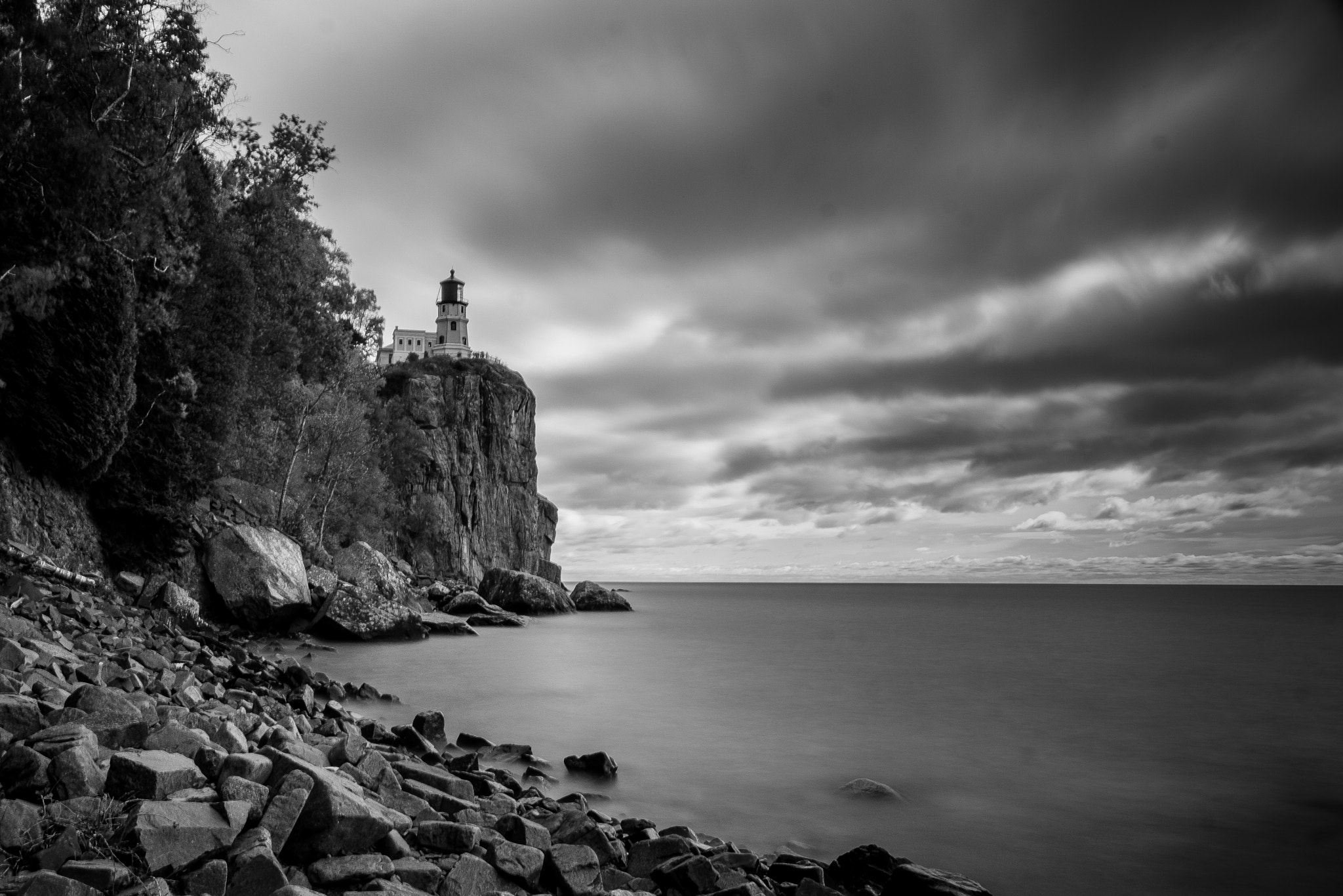 Fujifilm X-Pro1 + Fujifilm XF 16mm F1.4 R WR sample photo. Spilt rock light house, minnesota photography