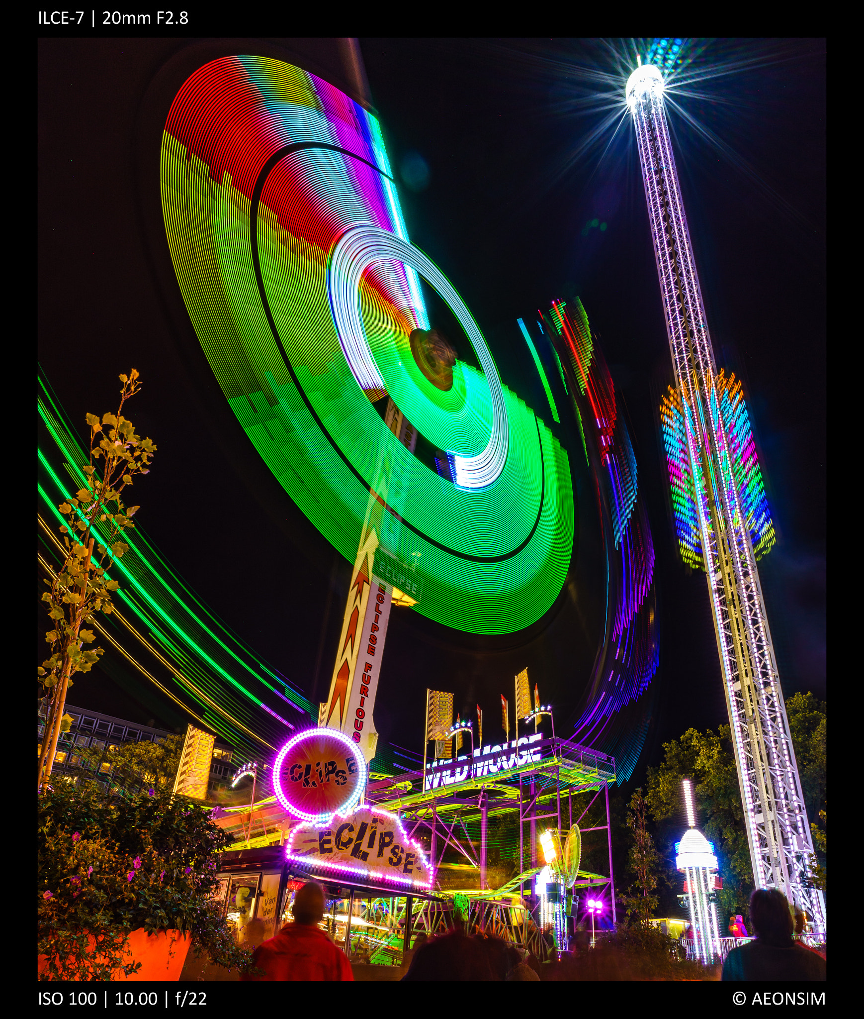 Sony a7 + Sony 20mm F2.8 sample photo. Night ride photography