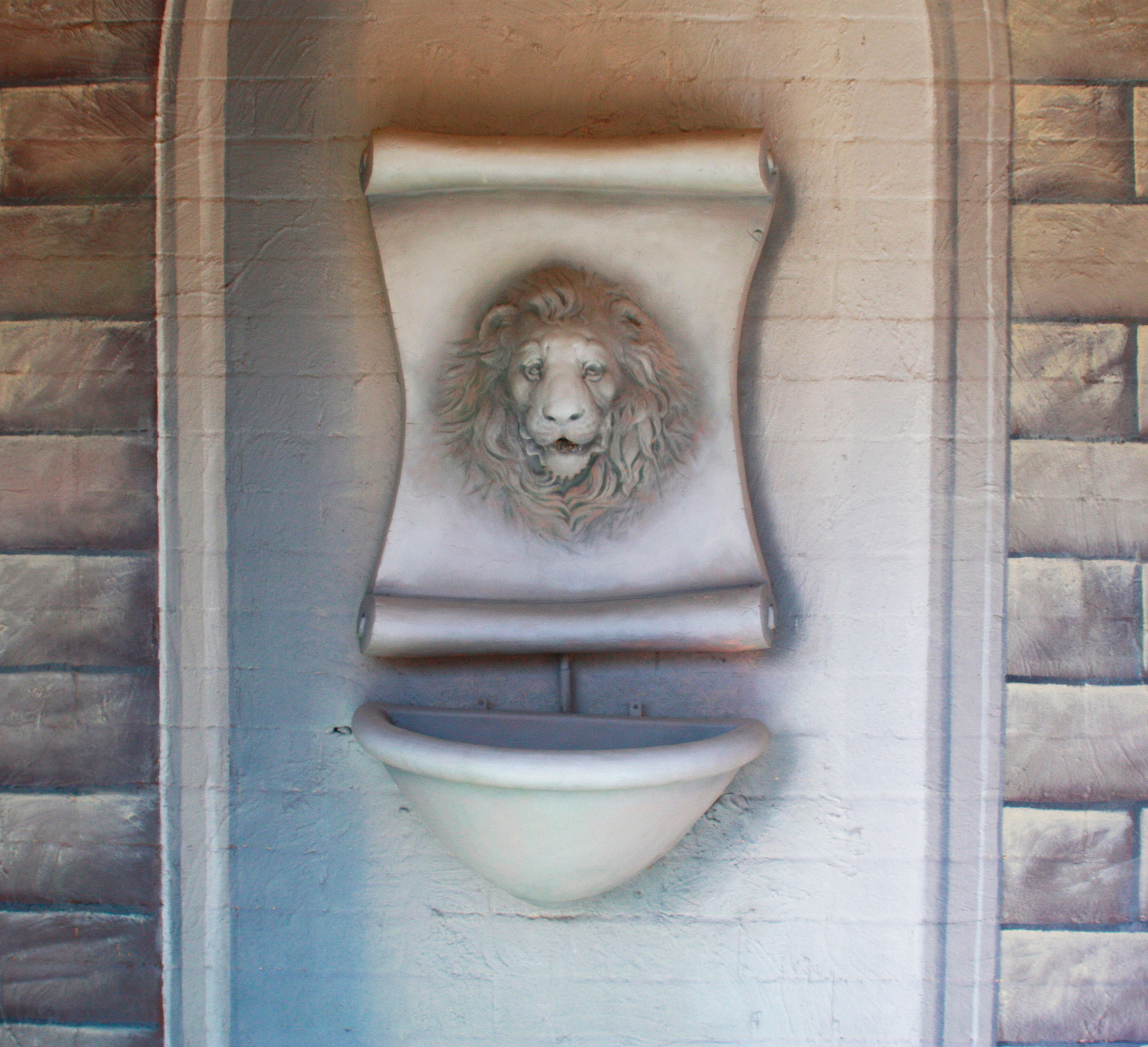 Canon EF 28-200mm F3.5-5.6 USM sample photo. Lion head photography