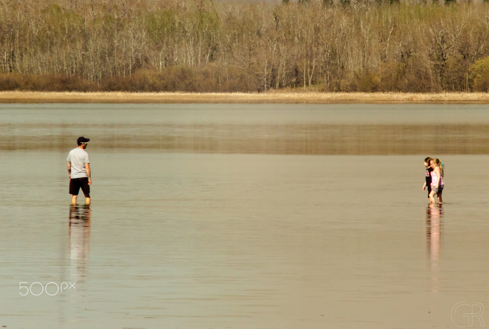Canon EF 35-80mm f/4-5.6 sample photo. Going into water photography