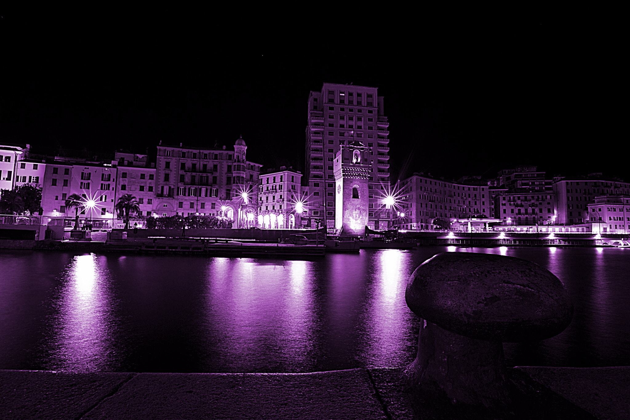 Nikon D3100 + Sigma 10-20mm F3.5 EX DC HSM sample photo. Savona city by night photography