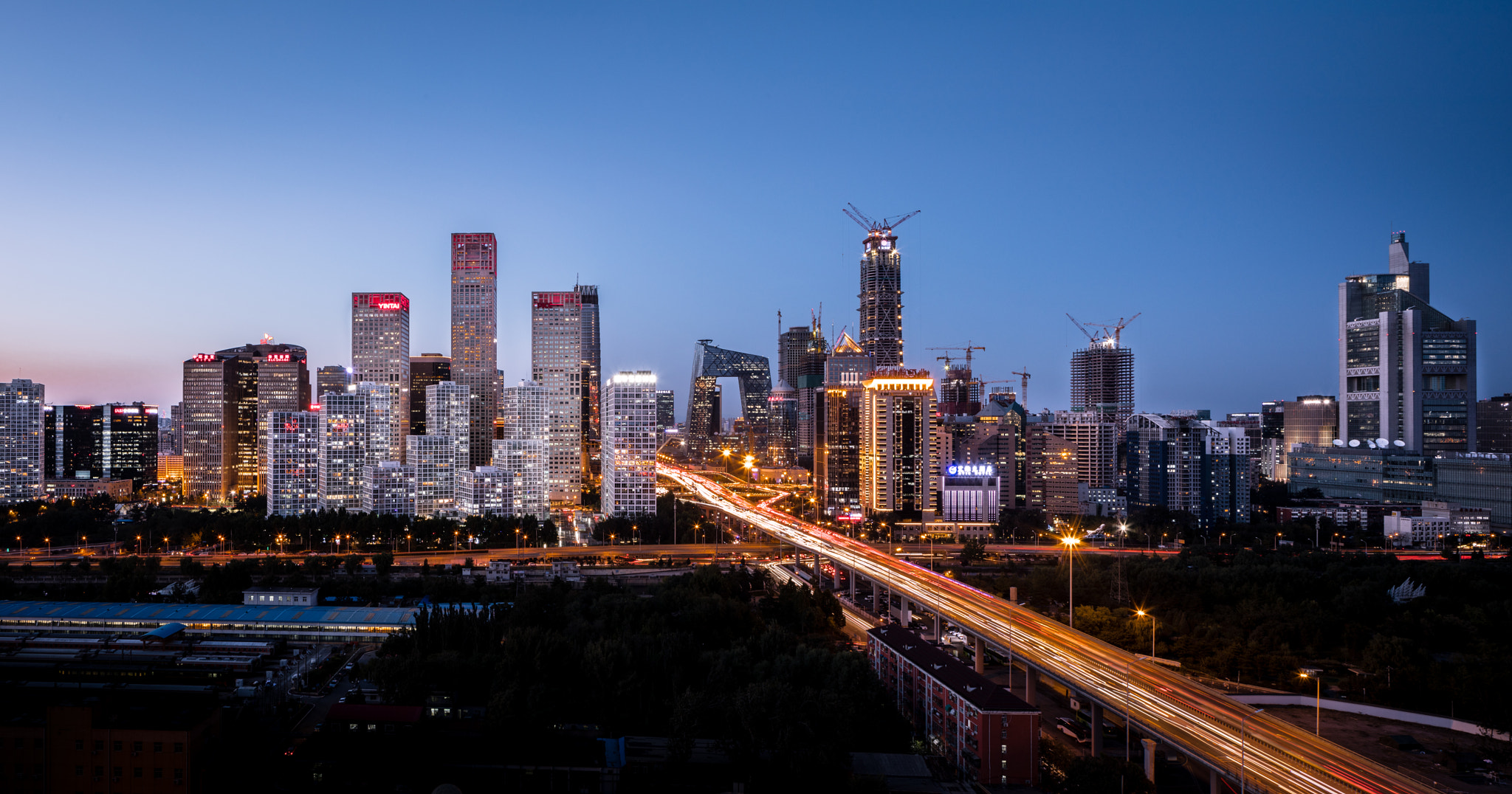 Canon TS-E 24.0mm f/3.5 L II sample photo. Beijing guomao photography