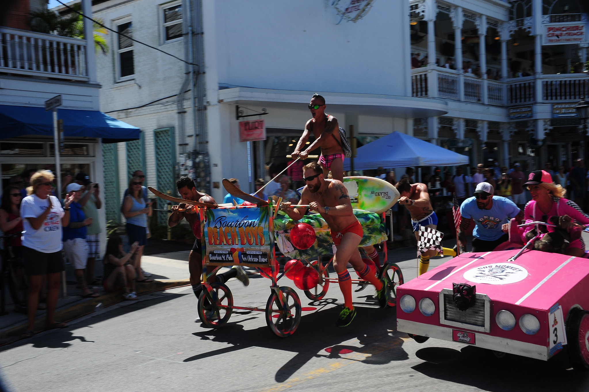 Nikon D3 + AF Zoom-Nikkor 28-200mm f/3.5-5.6D IF sample photo. Bed races photography