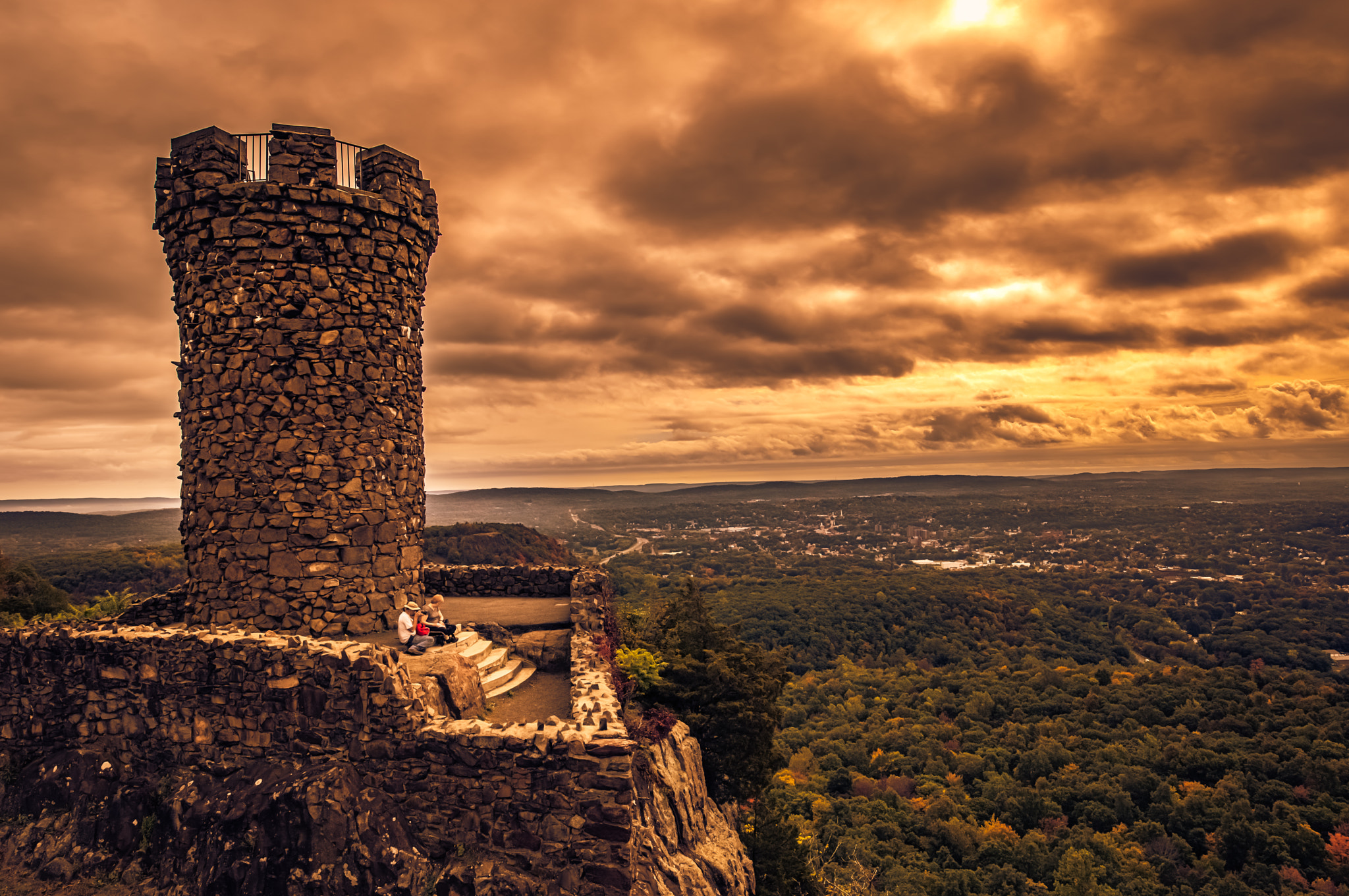 Sigma 20mm F1.4 DG HSM Art sample photo. Castle craig photography