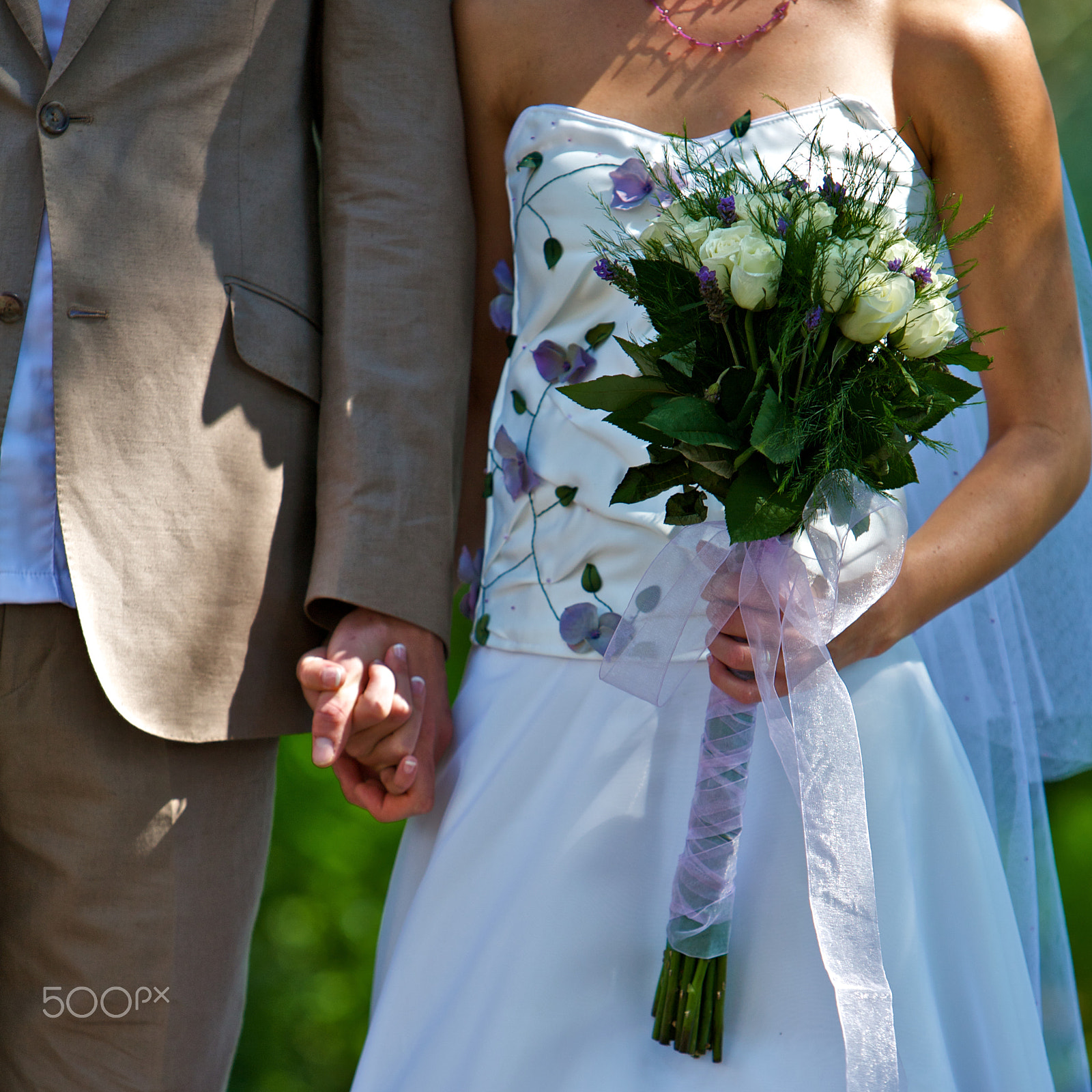 Canon EOS 5D sample photo. Wedding couple standing with bouquet photography
