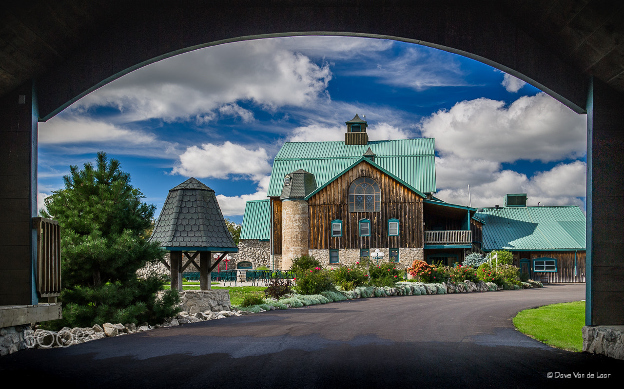 Nikon AF-S Nikkor 18-35mm F3.5-4.5G ED sample photo. Hernder estate winery photography