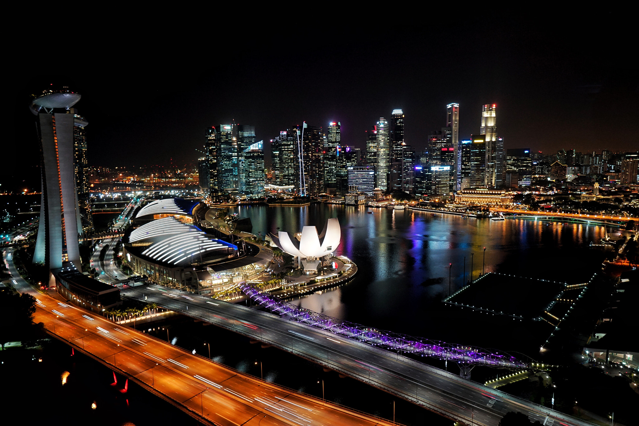 Sony a7 II + Sony Vario Tessar T* FE 24-70mm F4 ZA OSS sample photo. Singapore photography