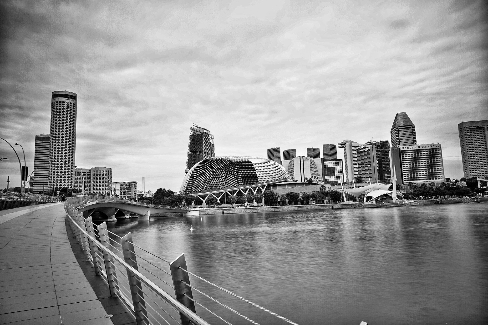 Sony a7 II + Sony Vario Tessar T* FE 24-70mm F4 ZA OSS sample photo. Singapore-connected photography