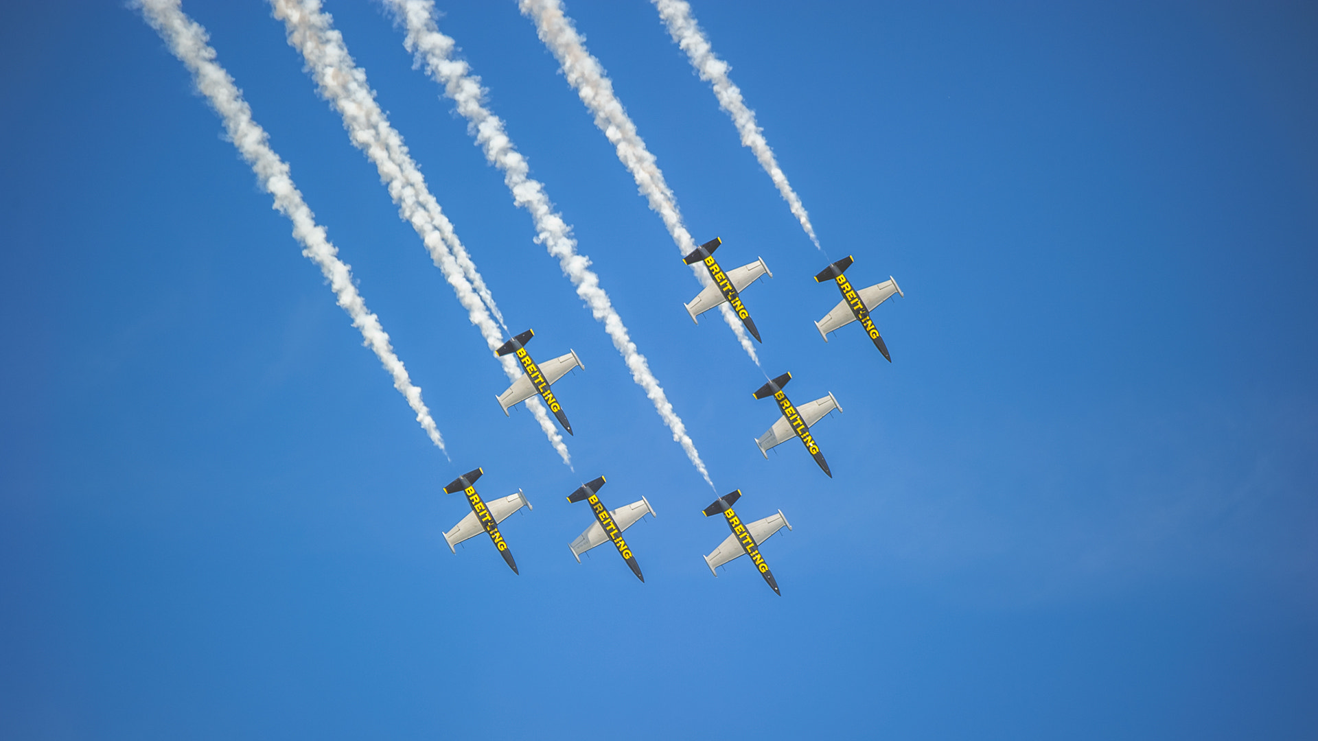 Sigma 150-500mm F5-6.3 DG OS HSM sample photo. Breitling jet team photography