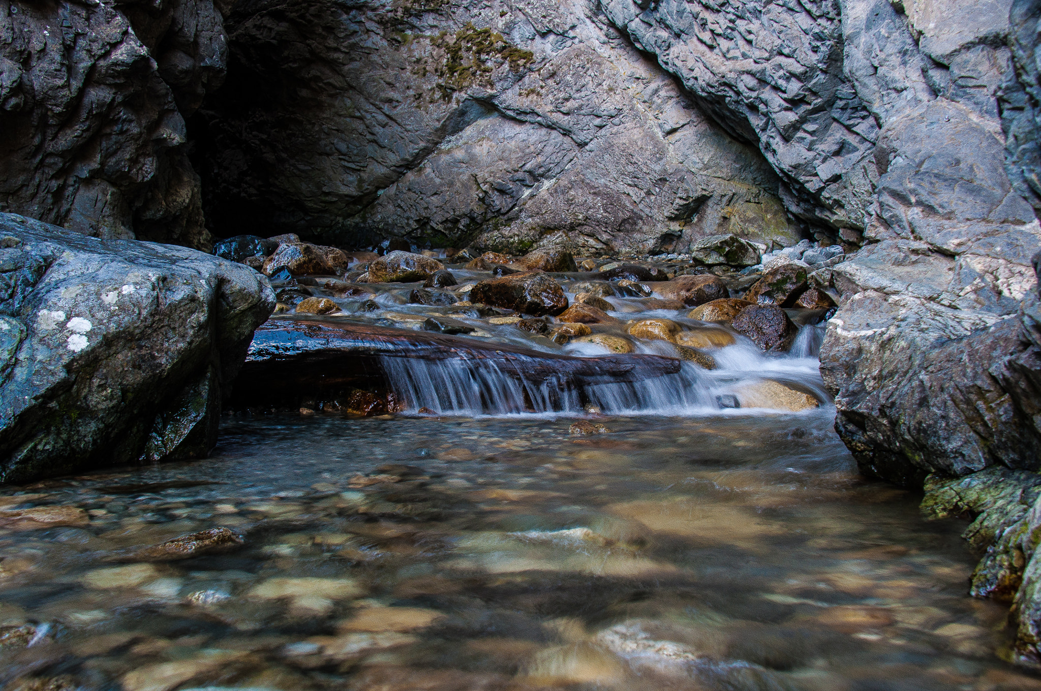 Nikon D5000 sample photo. Into the canyon photography
