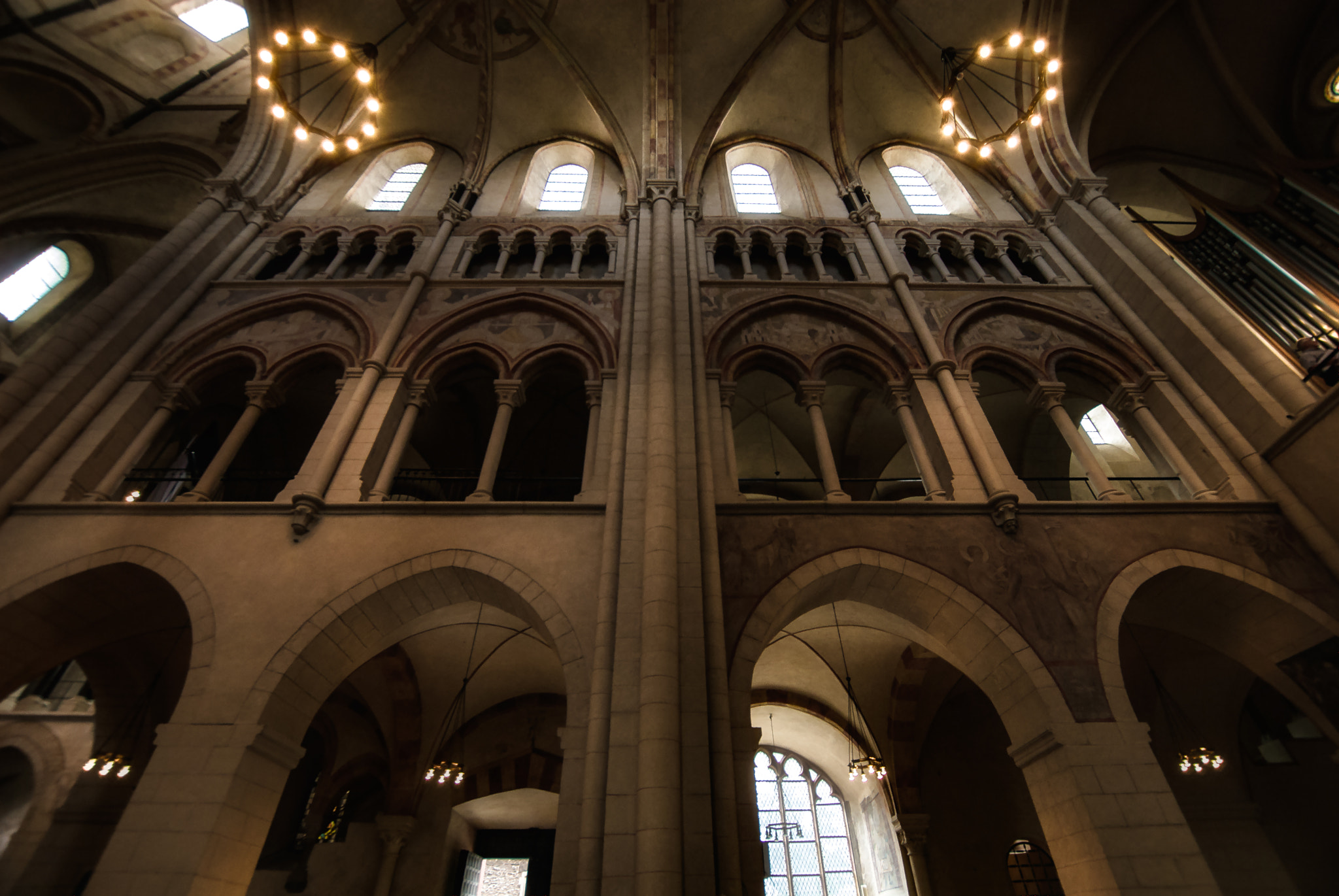 Nikon D200 sample photo. Limburg cathedral photography