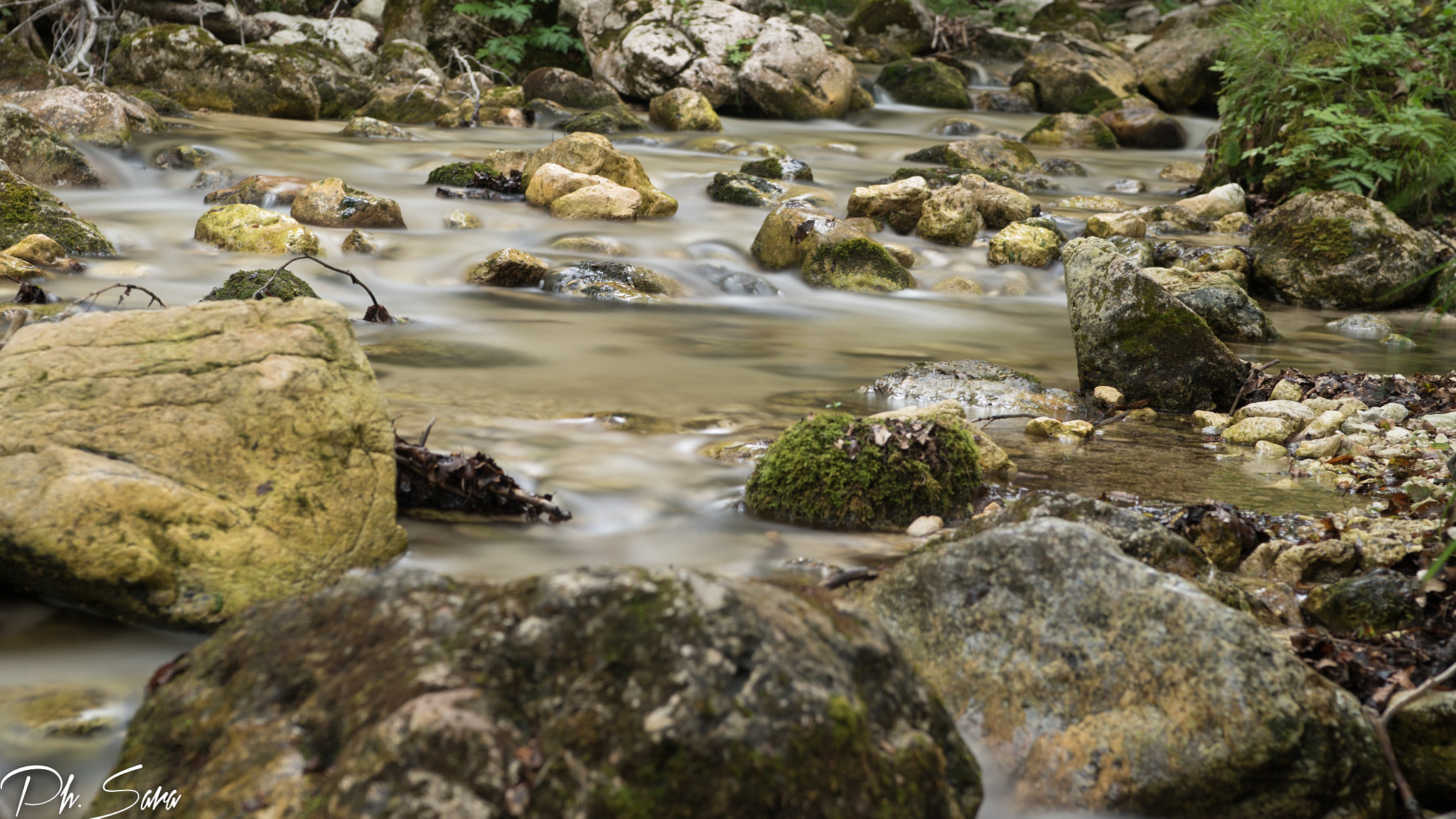 Sony a7S II + Sigma 28-70mm EX DG F2.8 sample photo. Water photography