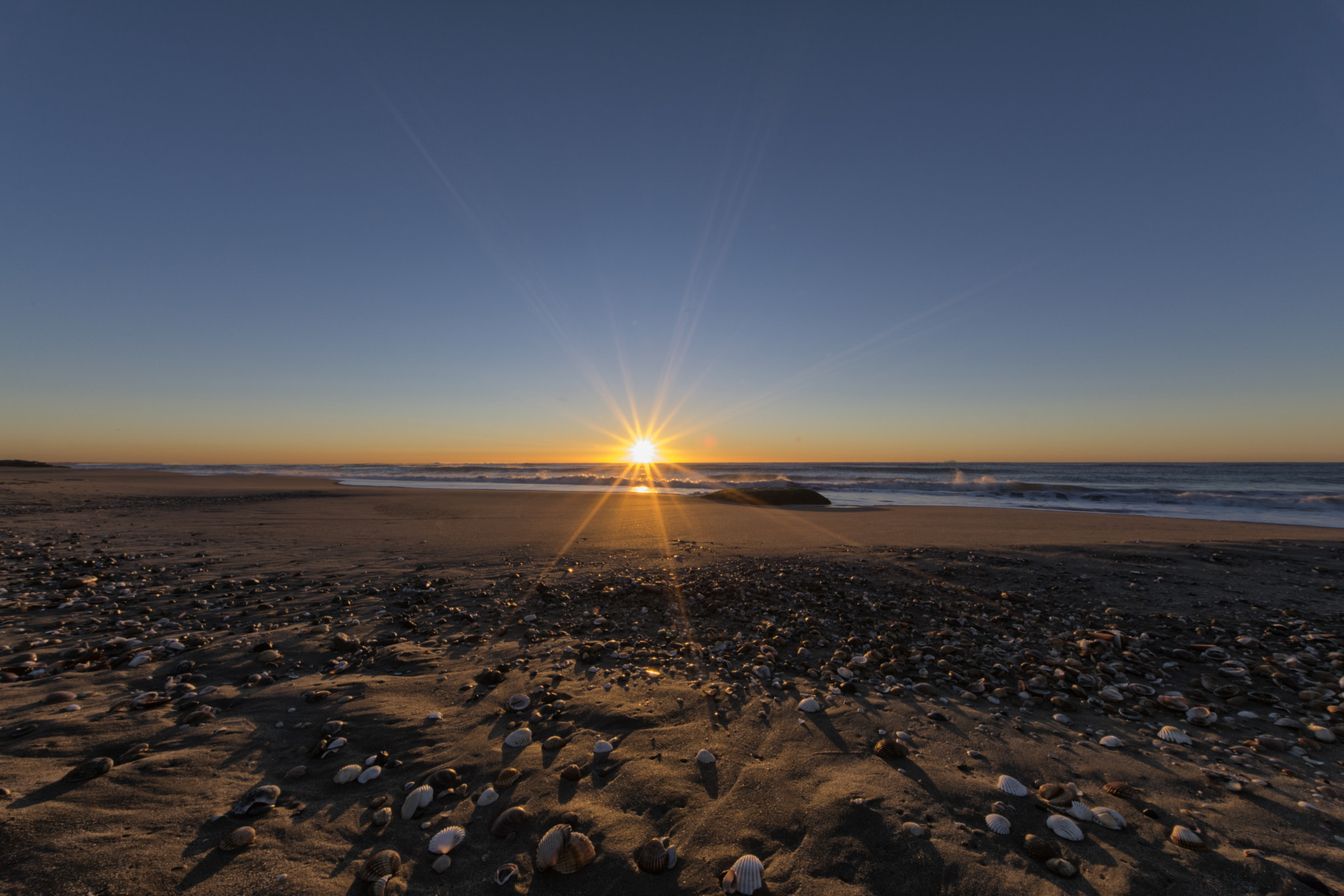Sigma 8-16mm F4.5-5.6 DC HSM sample photo. Amanecer photography