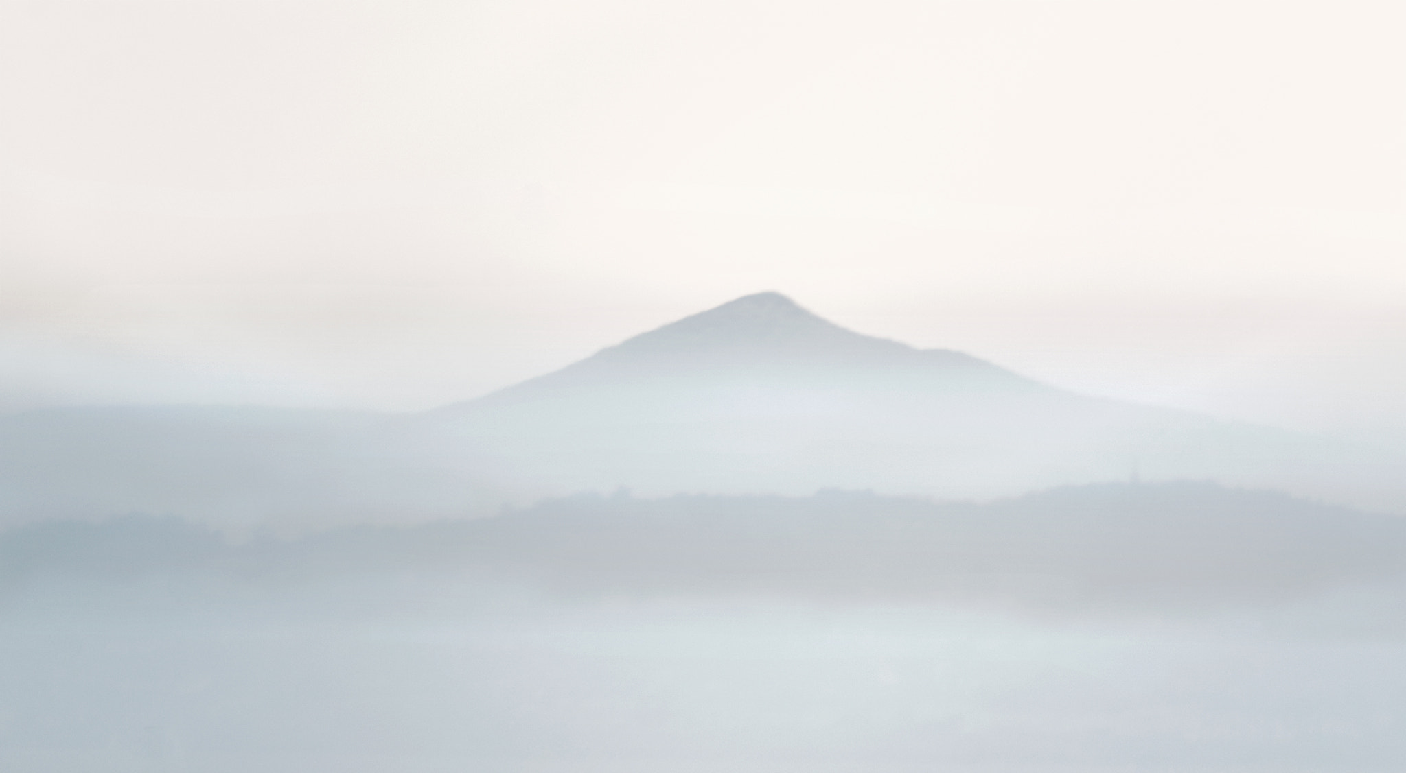 Sony 75-300mm F4.5-5.6 sample photo. Sugar loaf photography