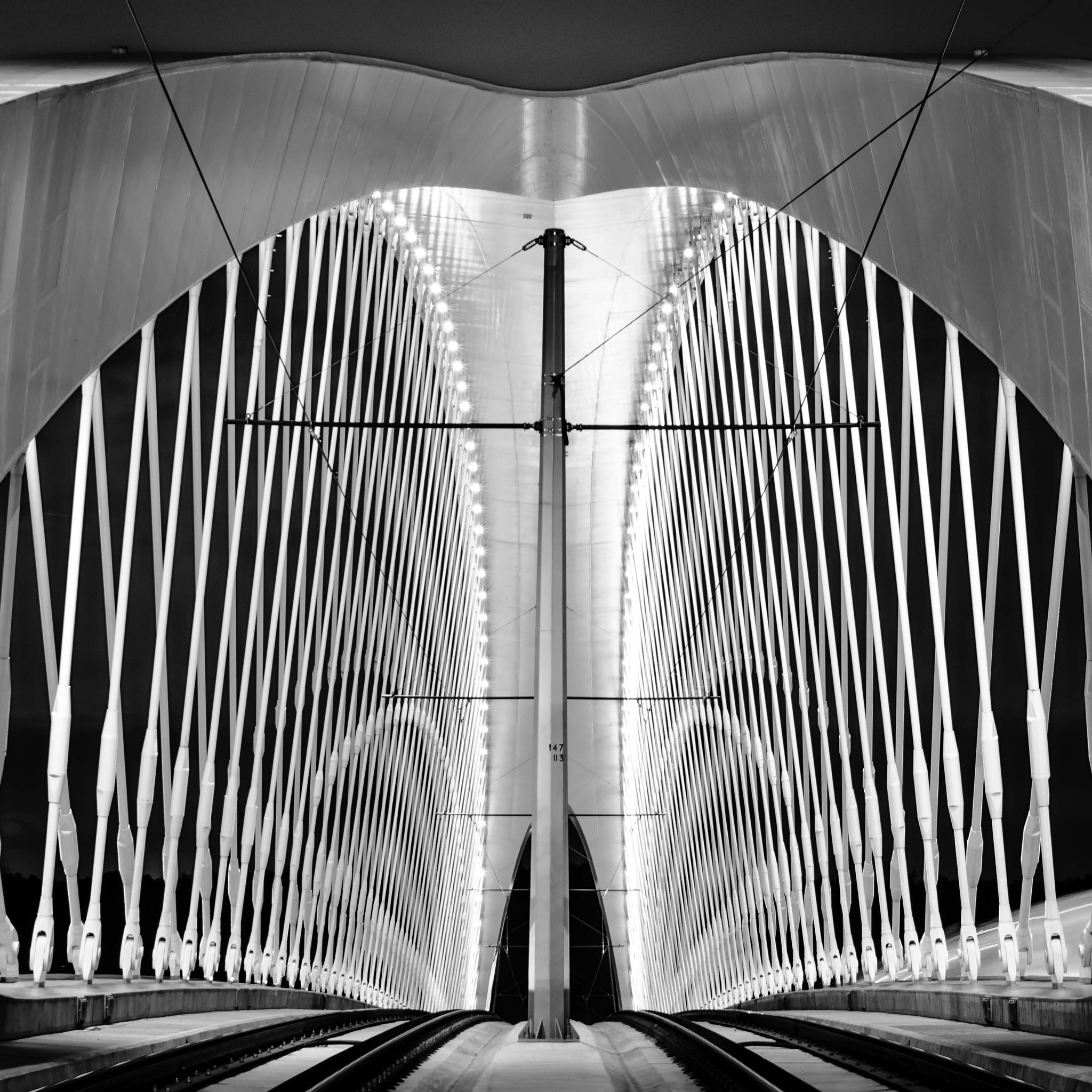 Nikon D7000 + Sigma 18-50mm F2.8 EX DC Macro sample photo. Trojja bridge [prague] photography